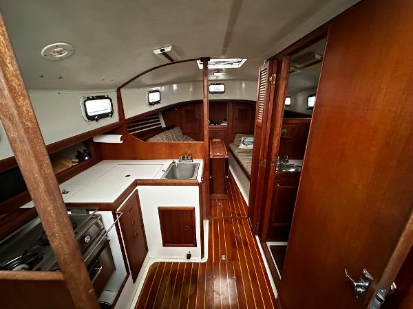 30' Nonsuch, Listing Number 100915909, Image No. 5