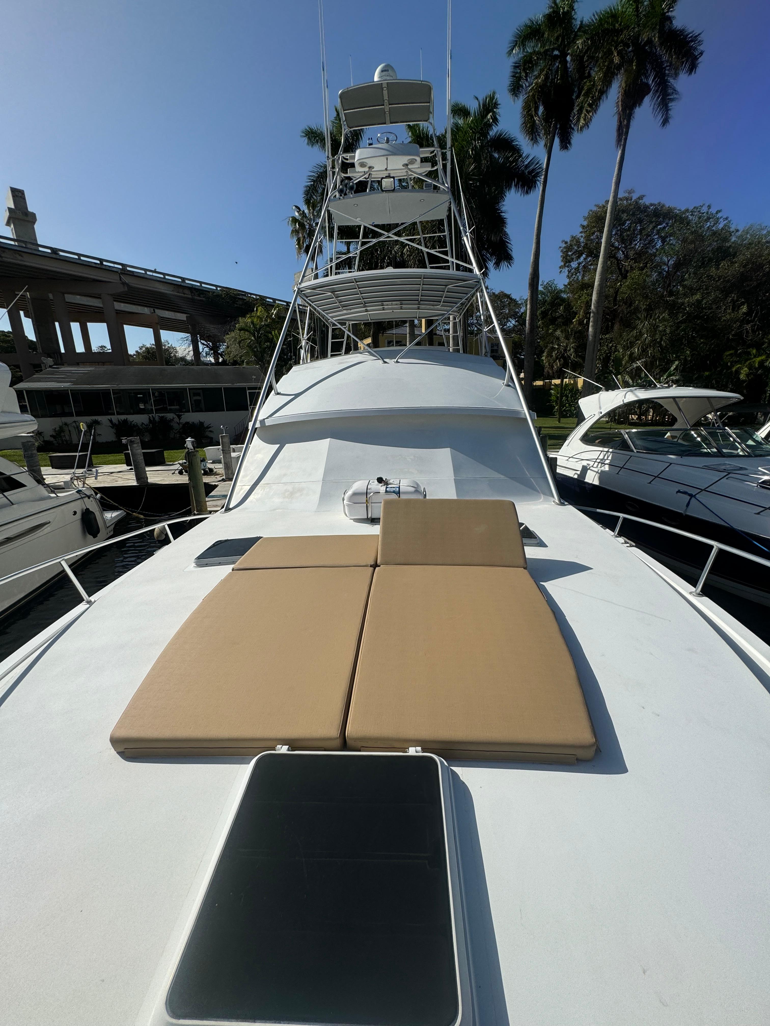 Wild Dog Yacht Photos Pics 