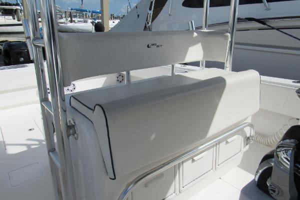 39' Contender, Listing Number 100913971, - Photo No. 38