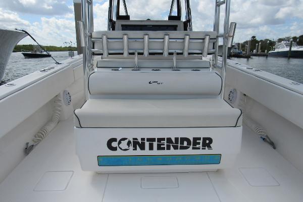 39' Contender, Listing Number 100913971, - Photo No. 42