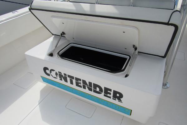 39' Contender, Listing Number 100913971, - Photo No. 43