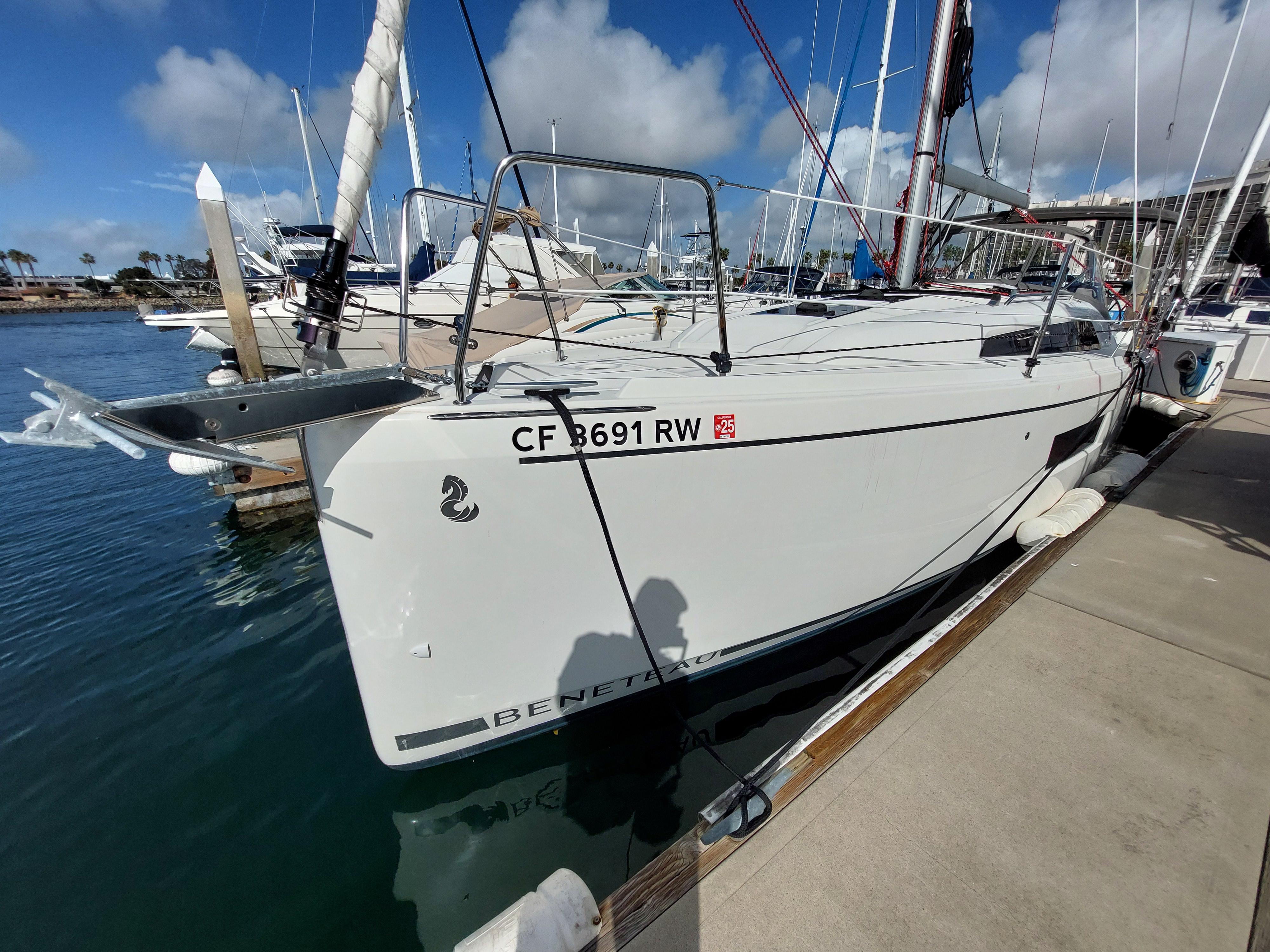 Yacht Photos Pics