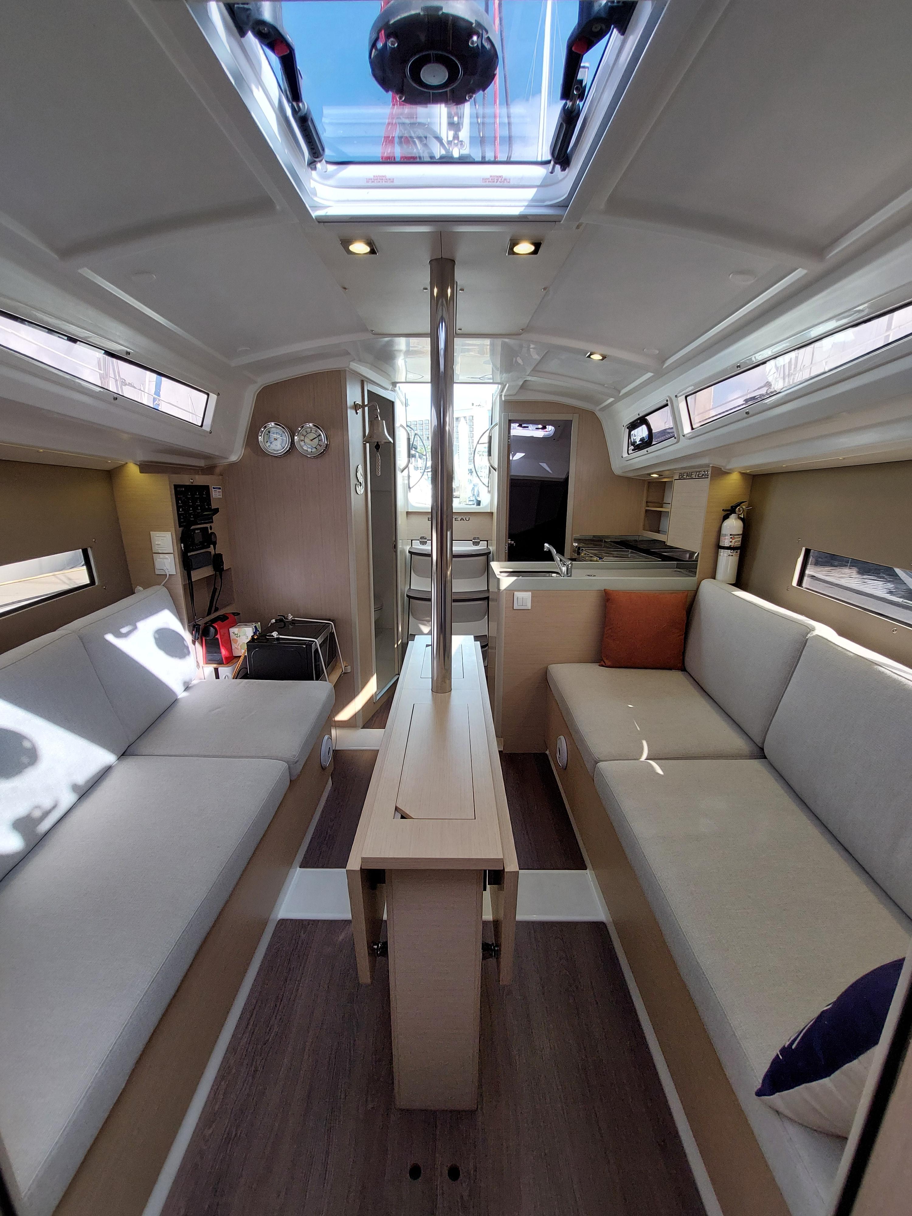 Yacht Photos Pics