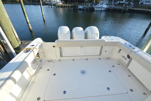 34' Boston Whaler, Listing Number 100894154, - Photo No. 4