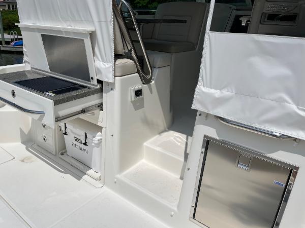 34' Boston Whaler, Listing Number 100894154, Image No. 19