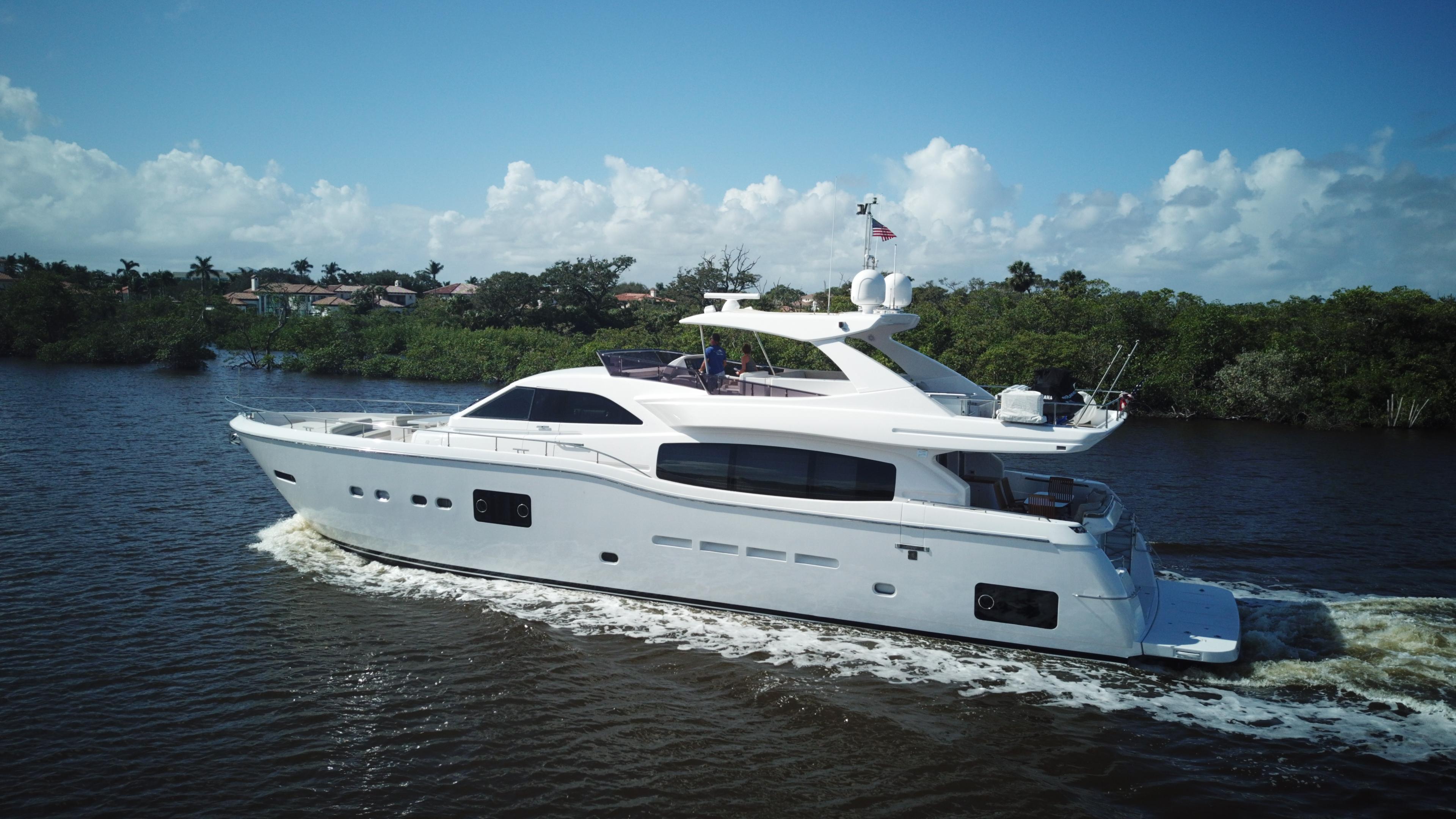  Ferretti Yachts Altura 840 2010 for sale in Jupiter FL