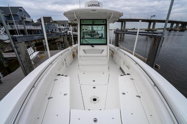 32' Boston Whaler, Listing Number 100915559, - Photo No. 5
