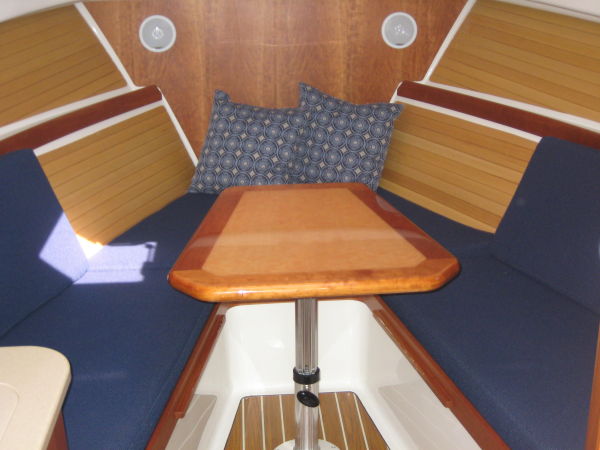 Convertible Dinette