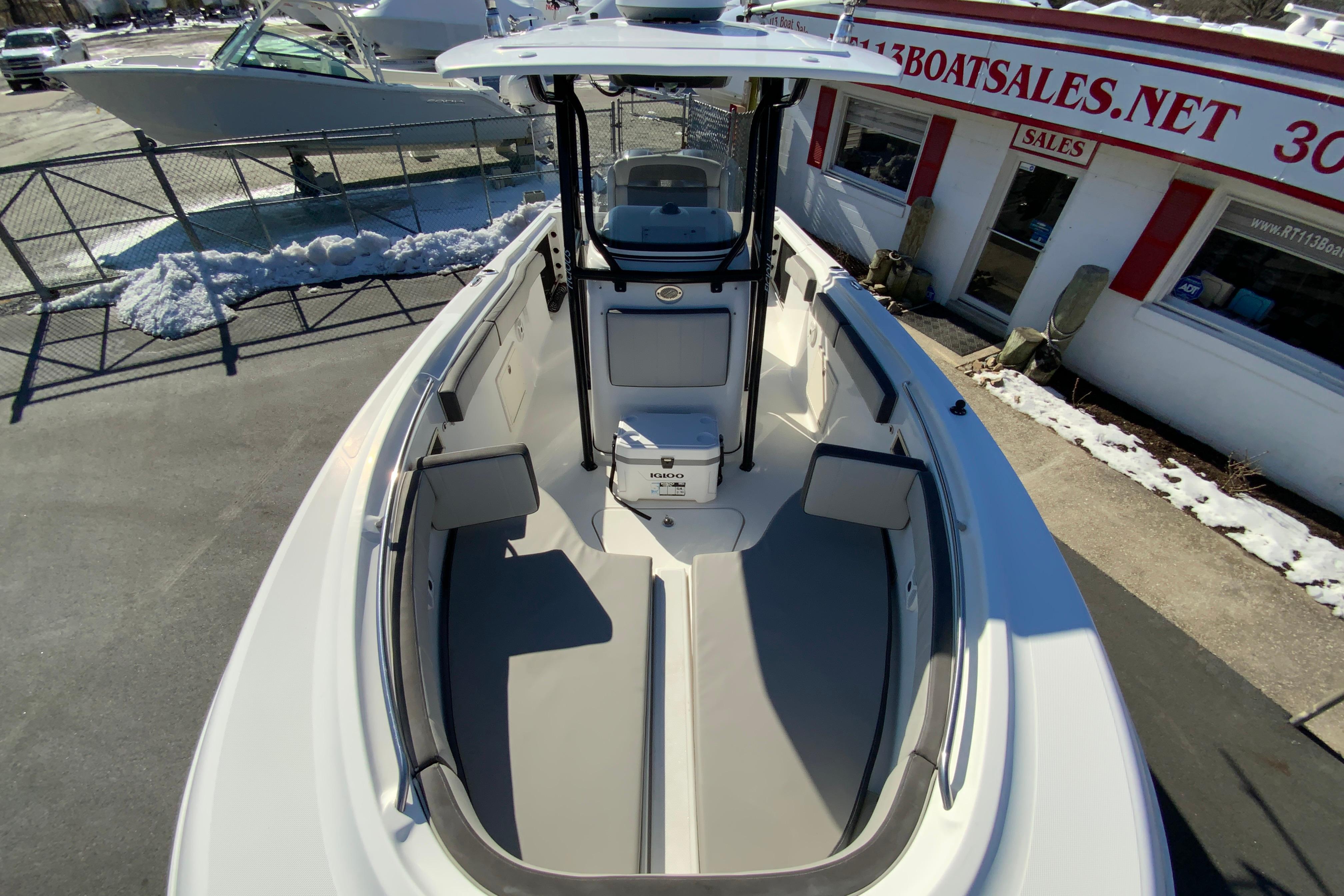 2020 Aquasport 2500 Center Console-25