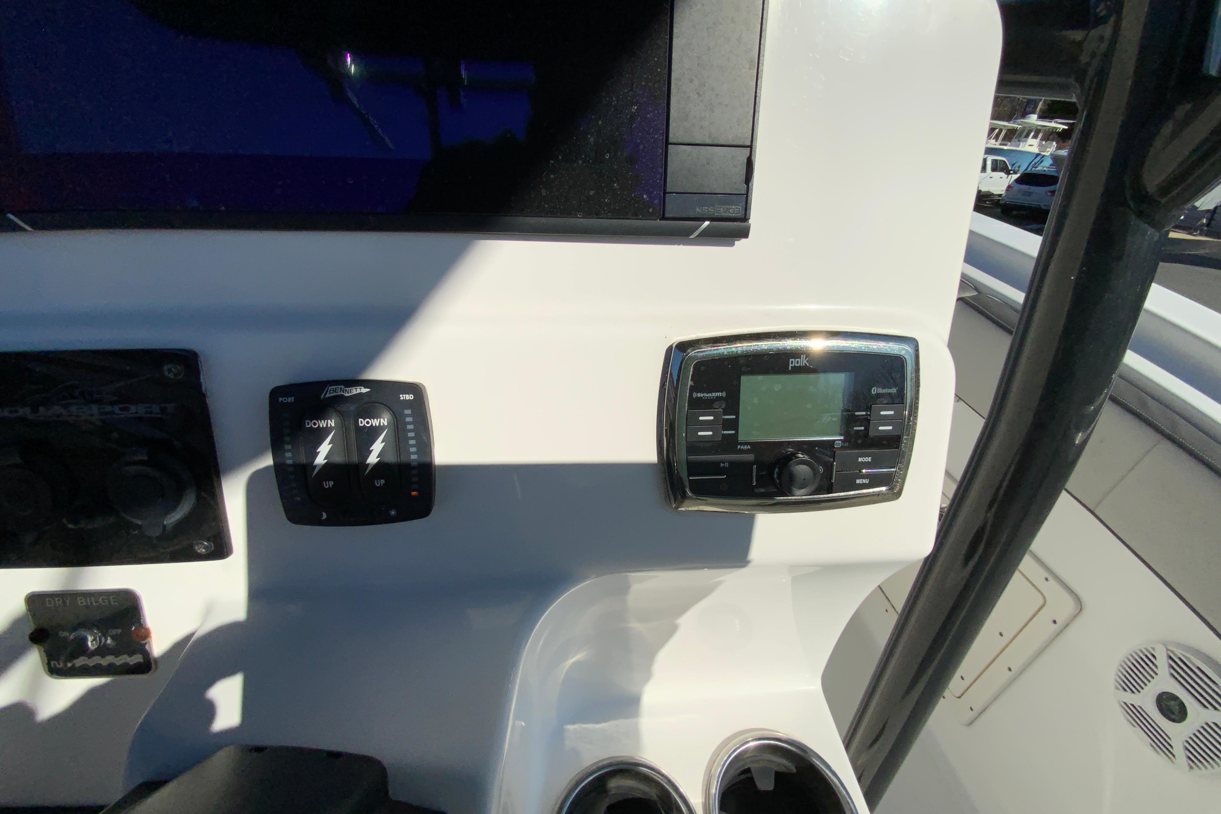 2020 Aquasport 2500 Center Console-37