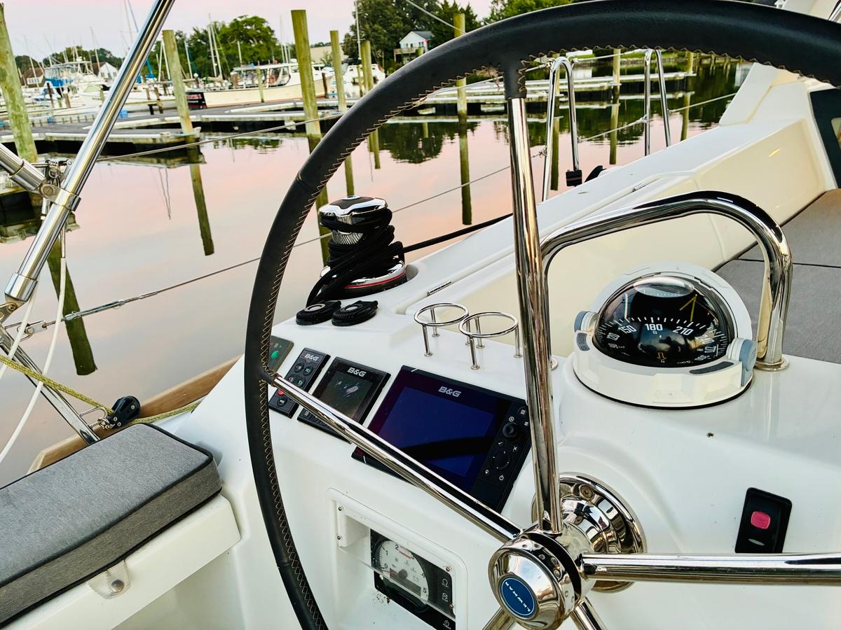 Yacht Photos Pics