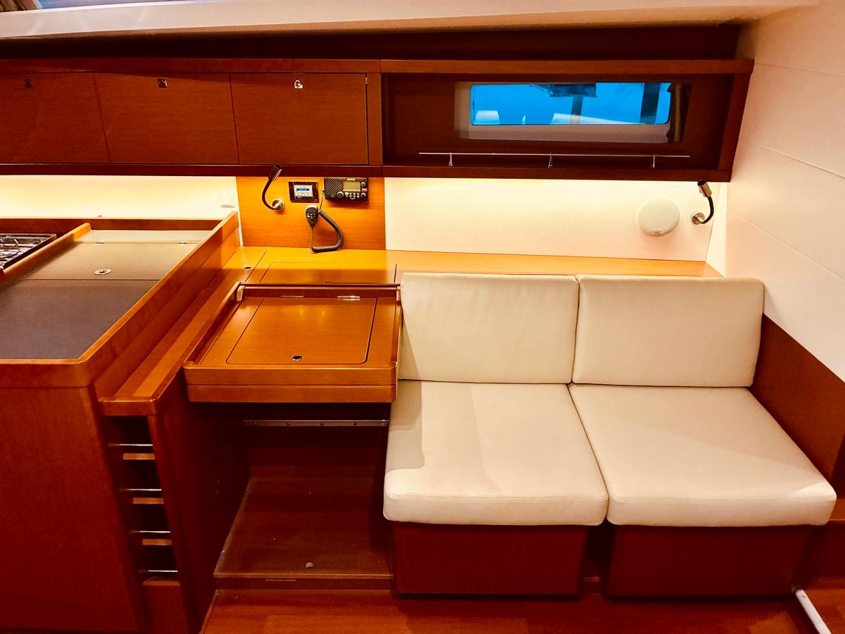 Yacht Photos Pics