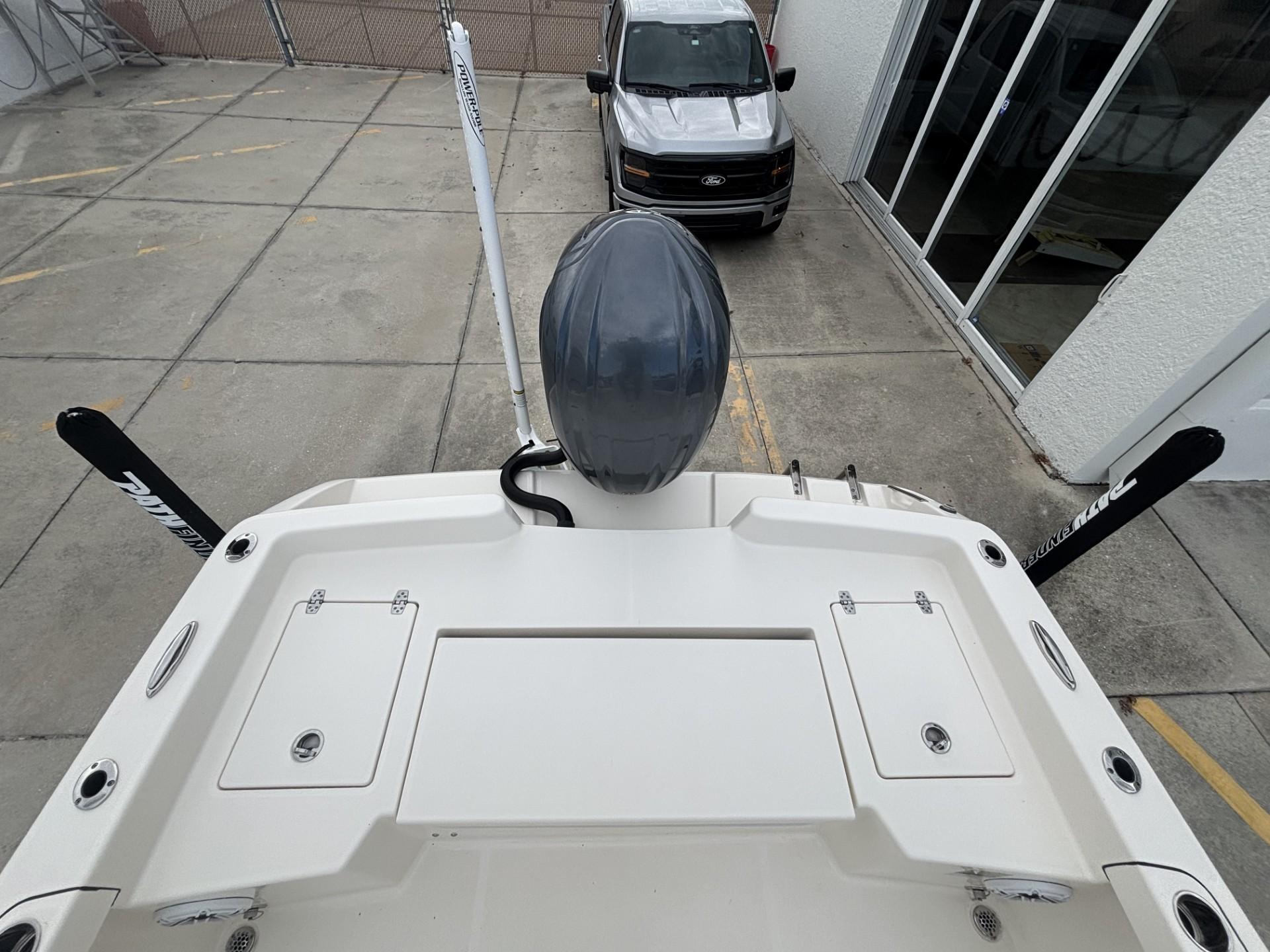 2023-pathfinder-2400-trs-power-9824936-20250603081602226-1_XLARGE