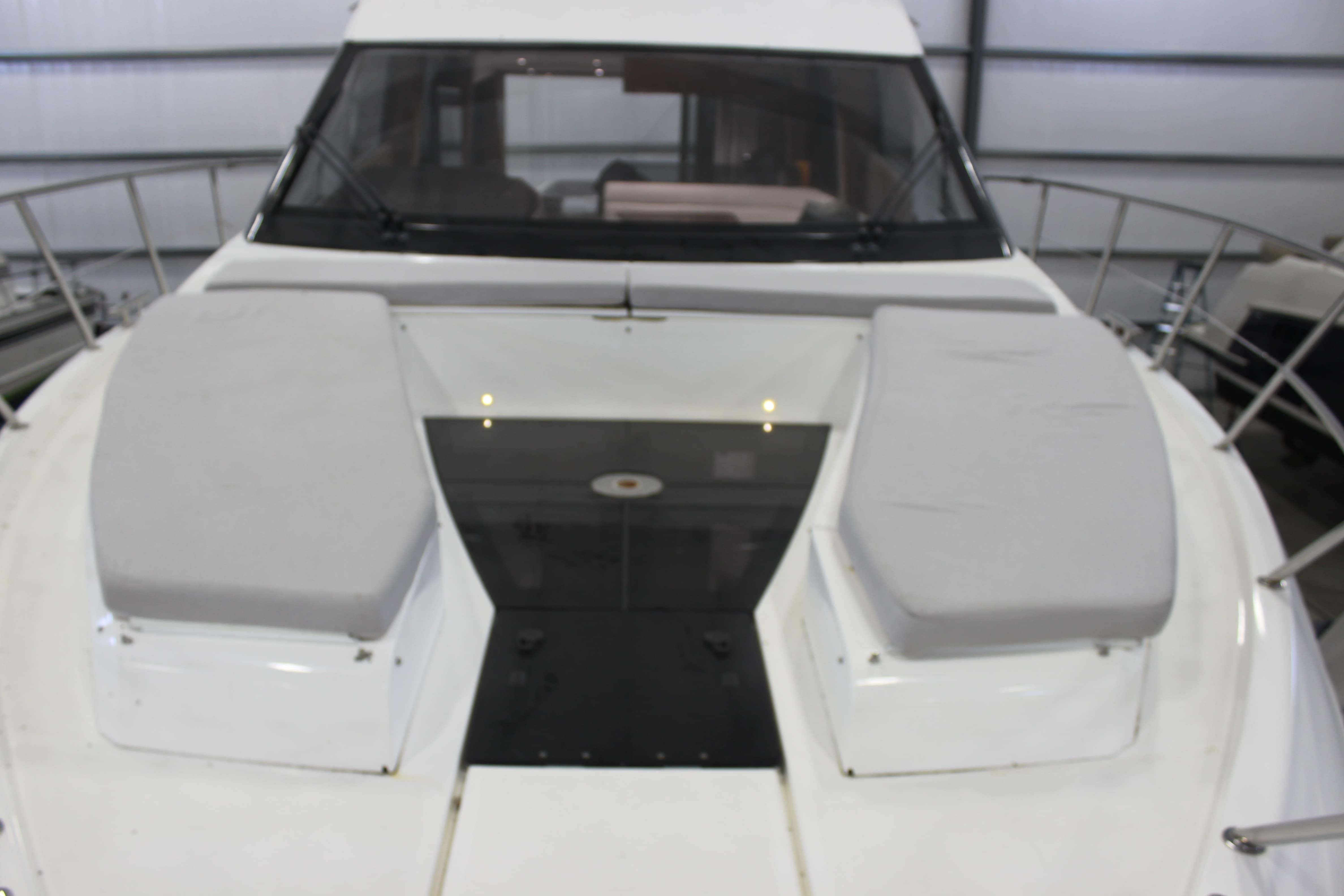 Bow Seating