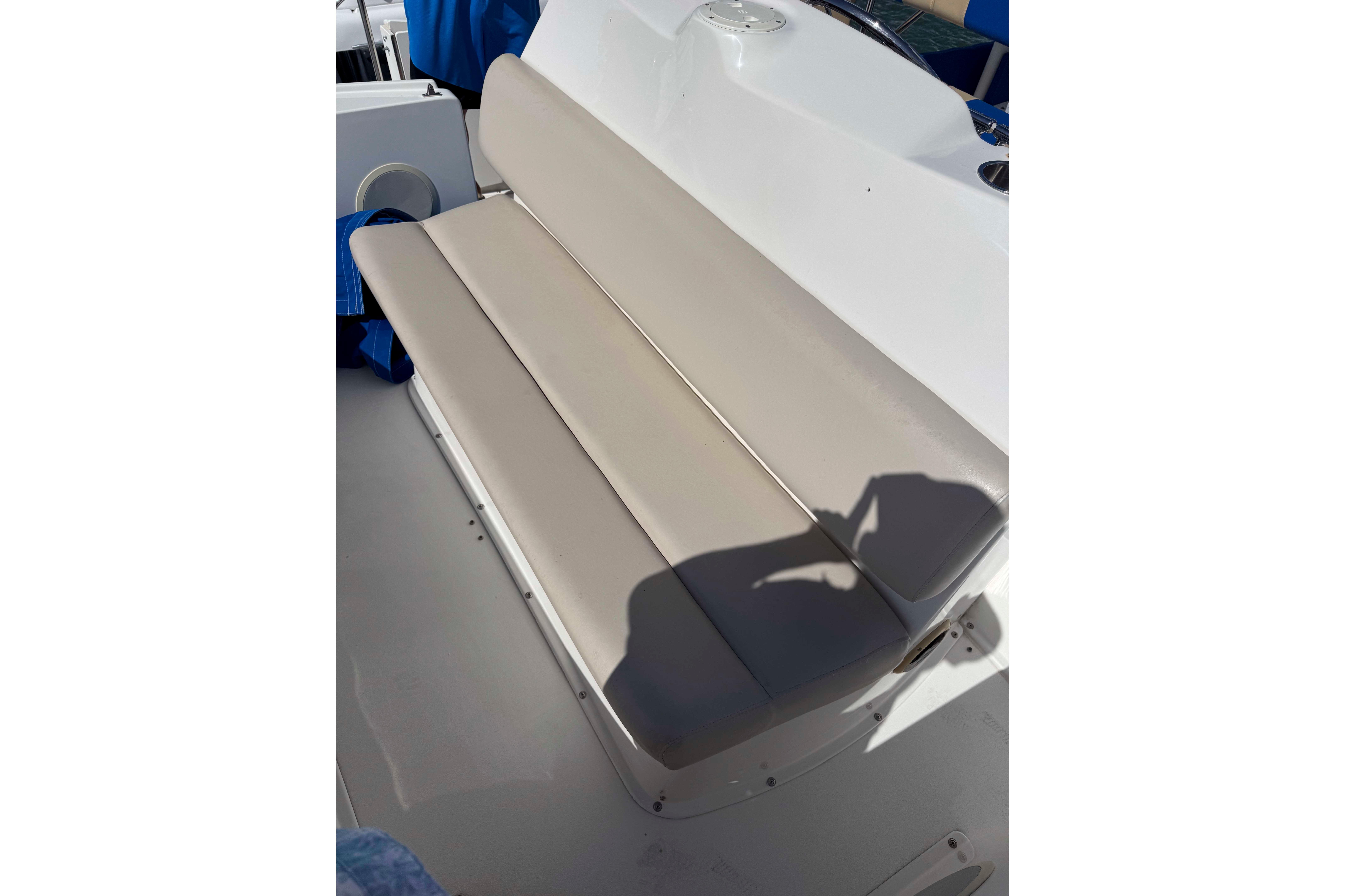 FL 10487 JT Knot 10 Yacht Sales FL 10487 JT Knot 10 Yacht Sales