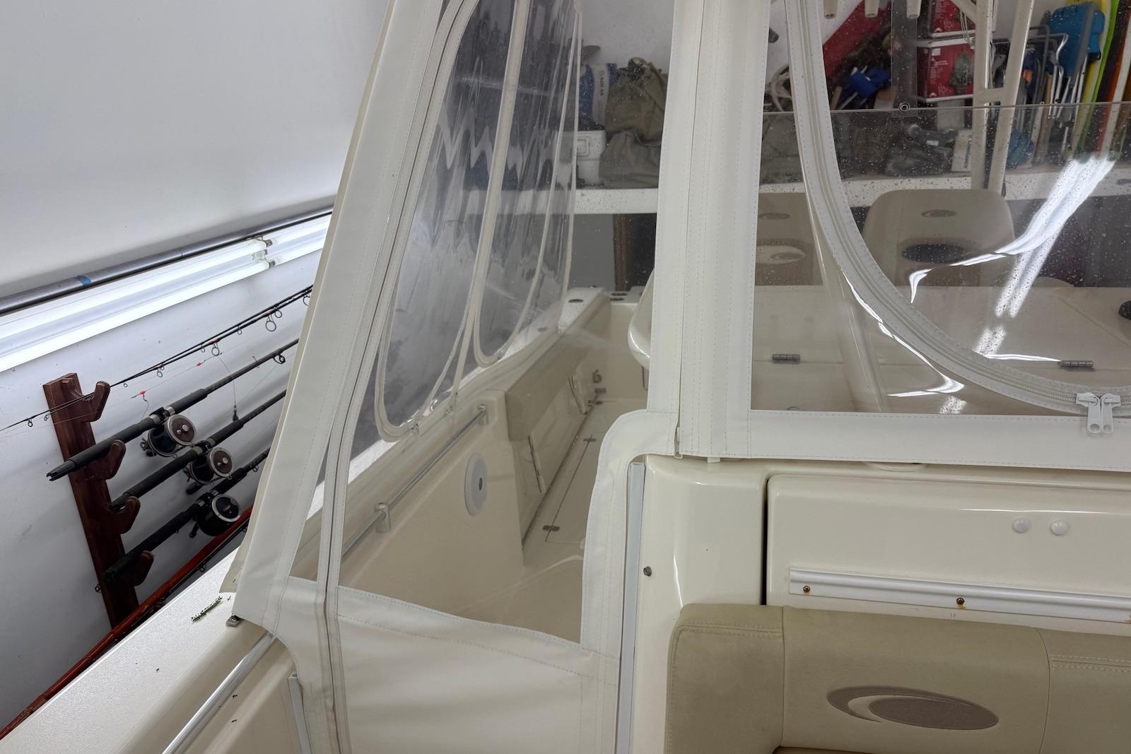 M 10521 JP Knot 10 Yacht Sales M 10521 JP Knot 10 Yacht Sales