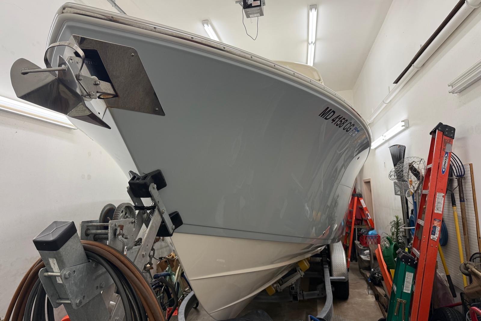 M 10521 JP Knot 10 Yacht Sales M 10521 JP Knot 10 Yacht Sales