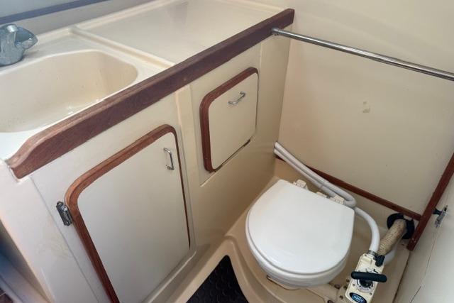 M 10526 JP Knot 10 Yacht Sales M 10526 JP Knot 10 Yacht Sales