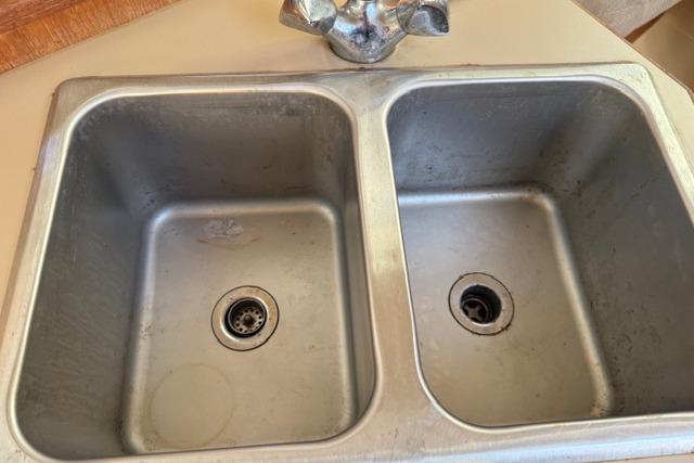 M 10526 JP Knot 10 Yacht Sales M 10526 JP Knot 10 Yacht Sales