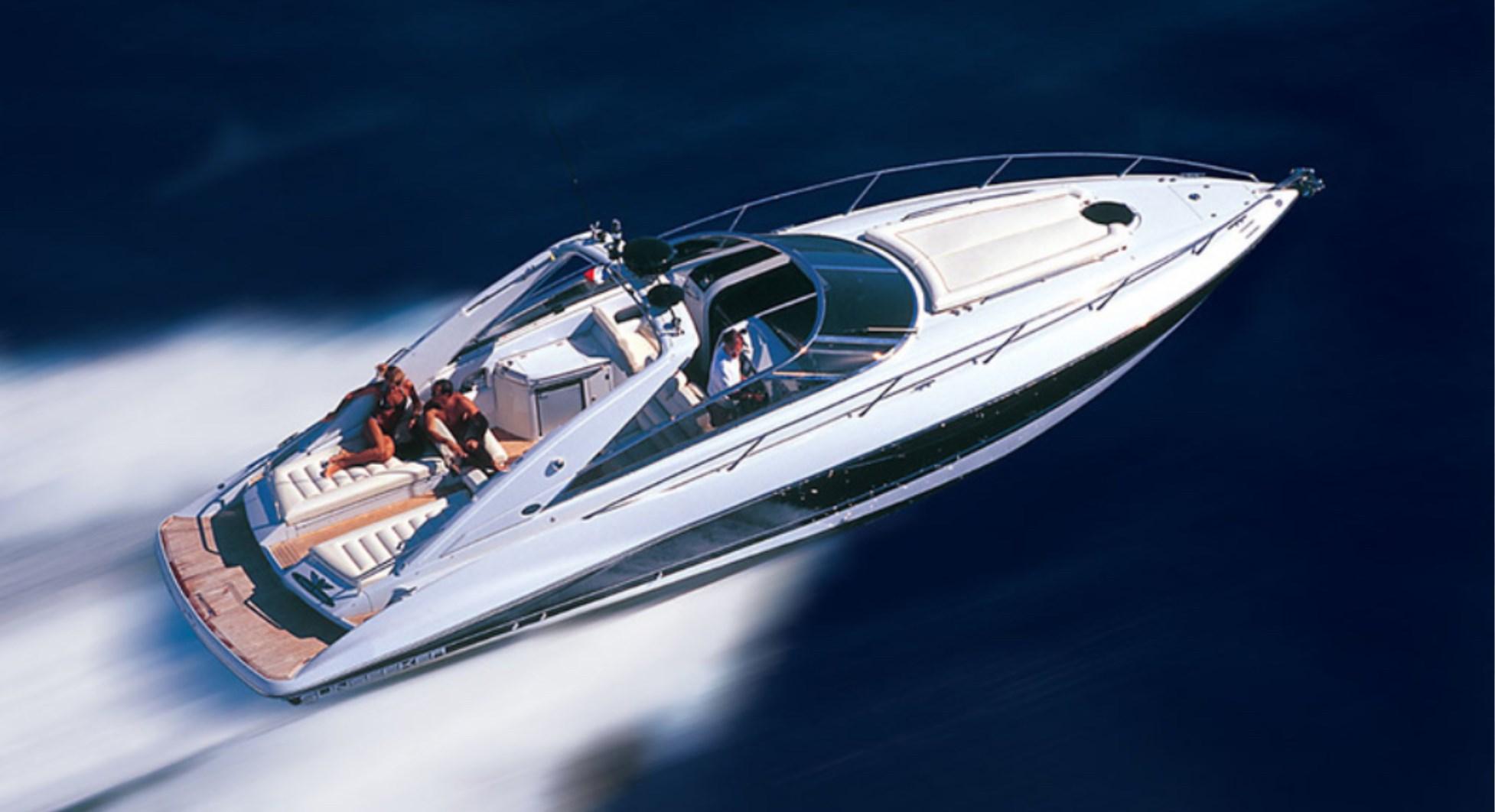 Yacht Photos Pics