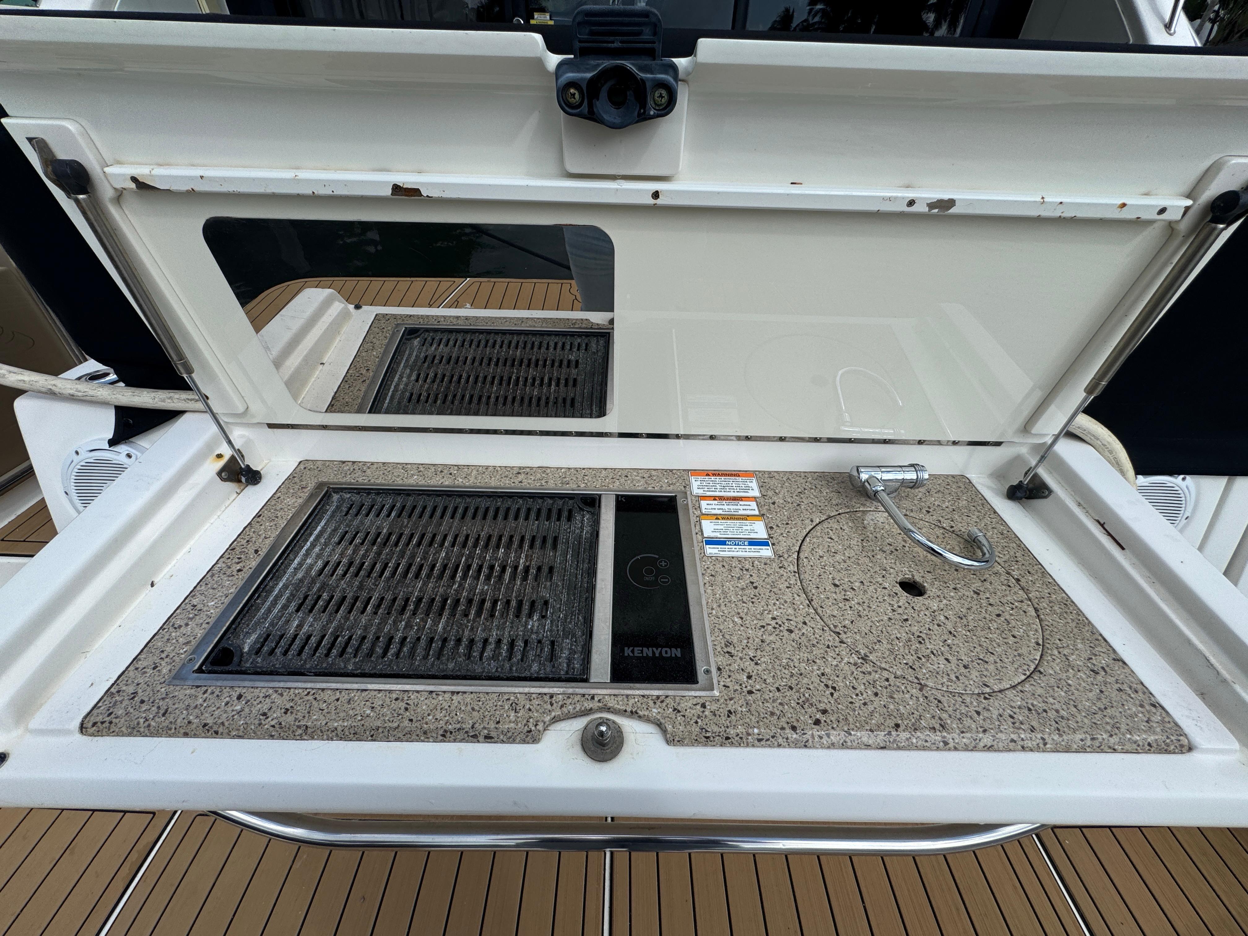 2016-sea-ray-400-sundancer-power-9694949-20250305122518371-1_XLARGE
