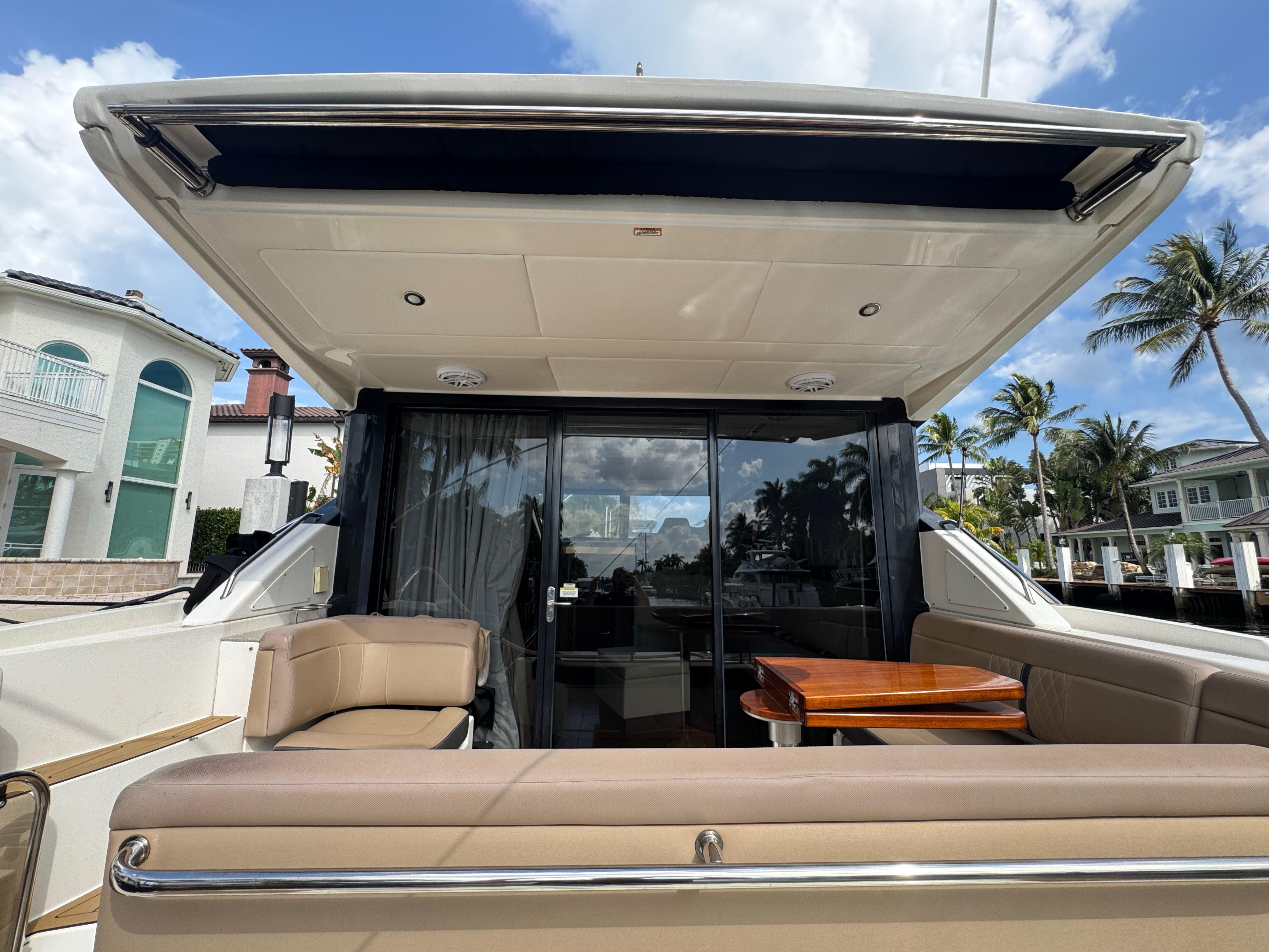 2016-sea-ray-400-sundancer-power-9694949-20250305122543373-1_XLARGE