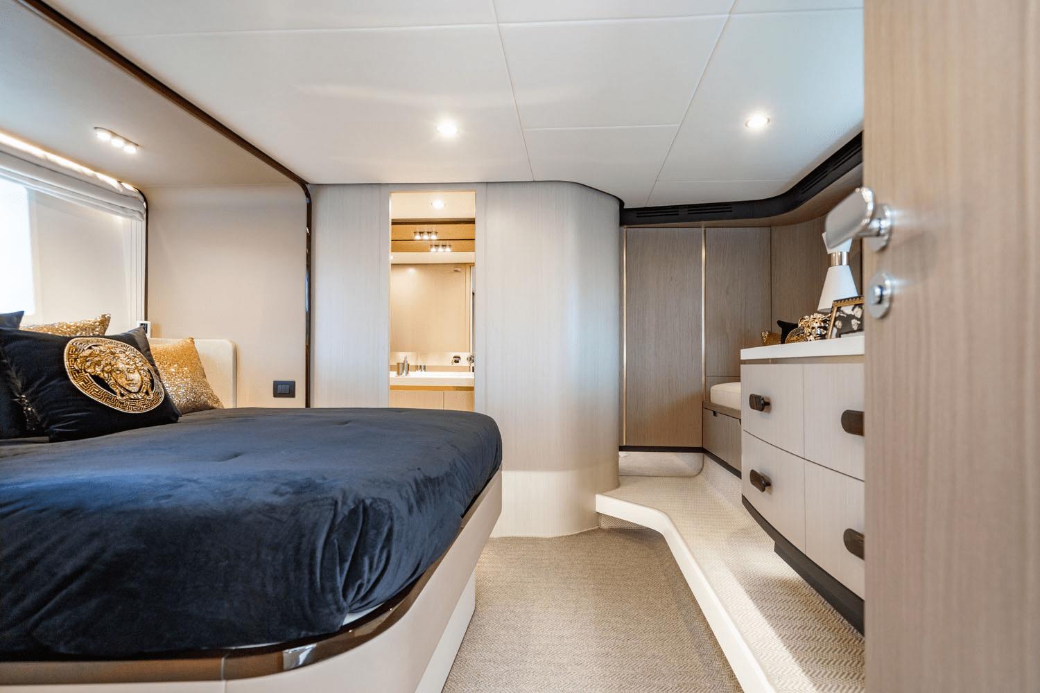 Azimut-60 fly 2024-DOLCE VITA FL-US-9824905 | Thumbnail