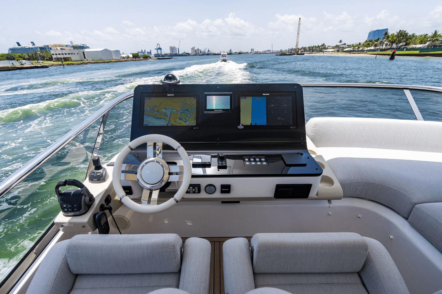 Azimut-60 fly 2024-DOLCE VITA FL-US-9824905 | Thumbnail