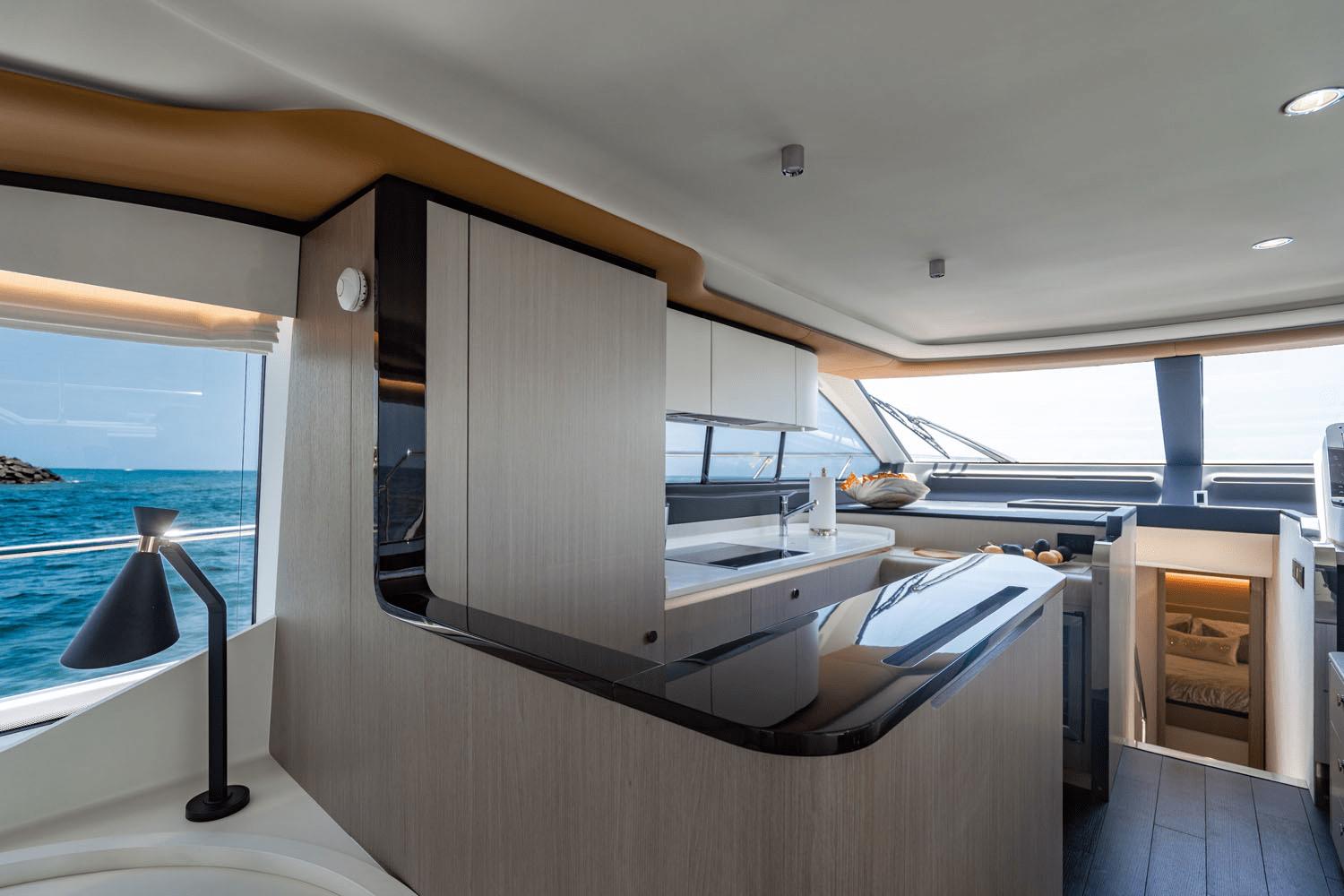 Azimut-60 fly 2024-DOLCE VITA FL-US-9824905 | Thumbnail