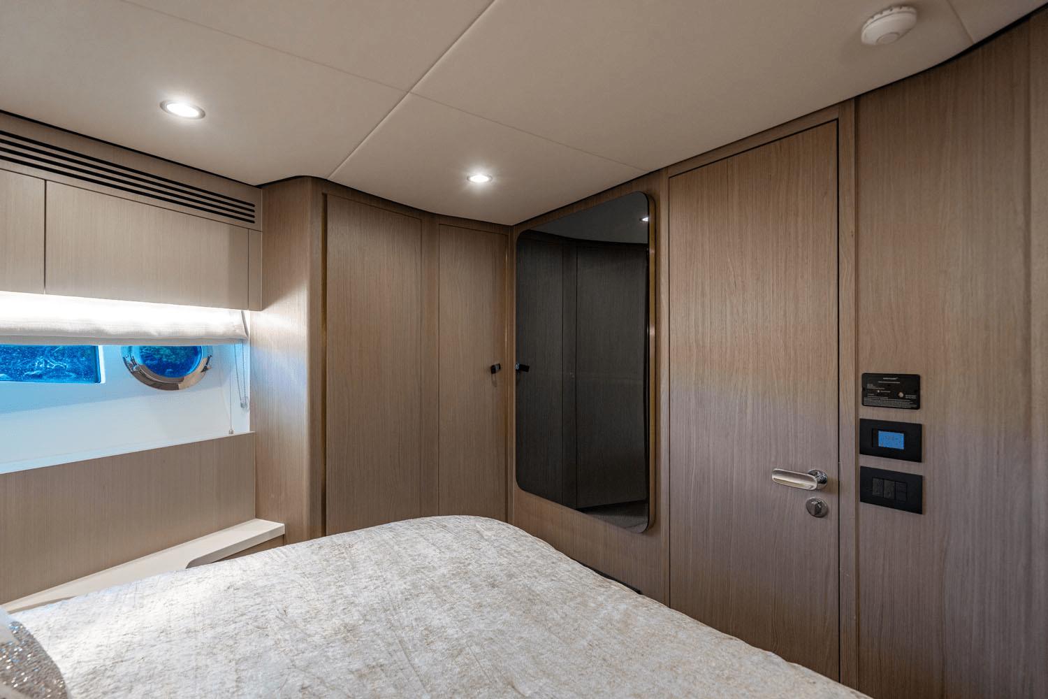 Azimut-60 fly 2024-DOLCE VITA FL-US-9824905 | Thumbnail