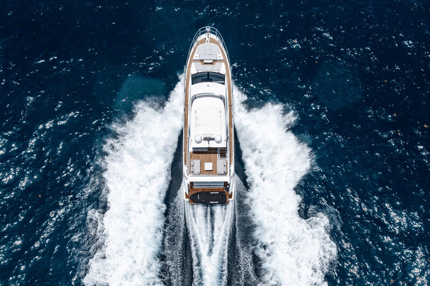 Azimut-60 fly 2024-DOLCE VITA FL-US-9824905 | Thumbnail