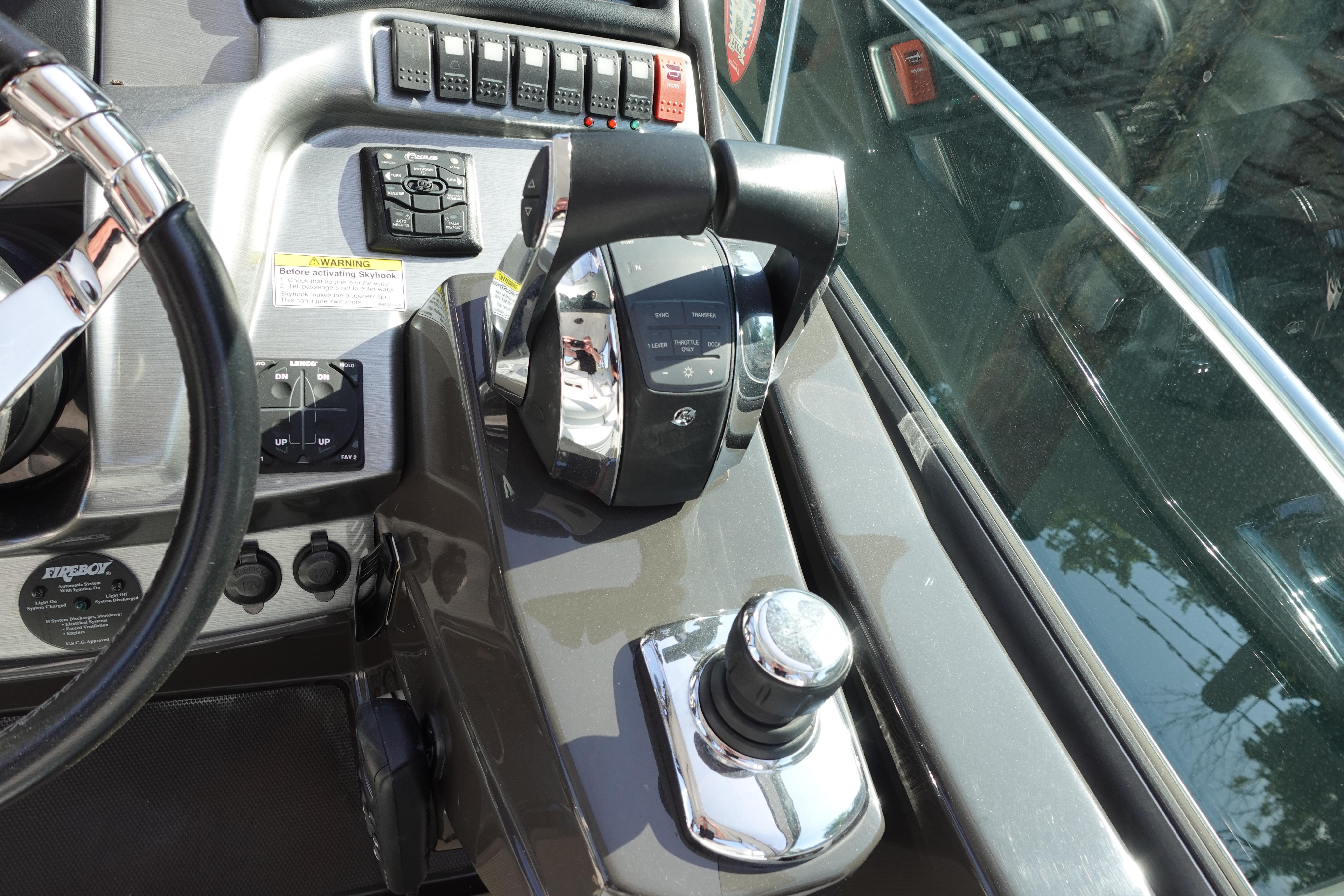 2016-monterey-355-sport-yacht-power-9904961-20250809063315334-2