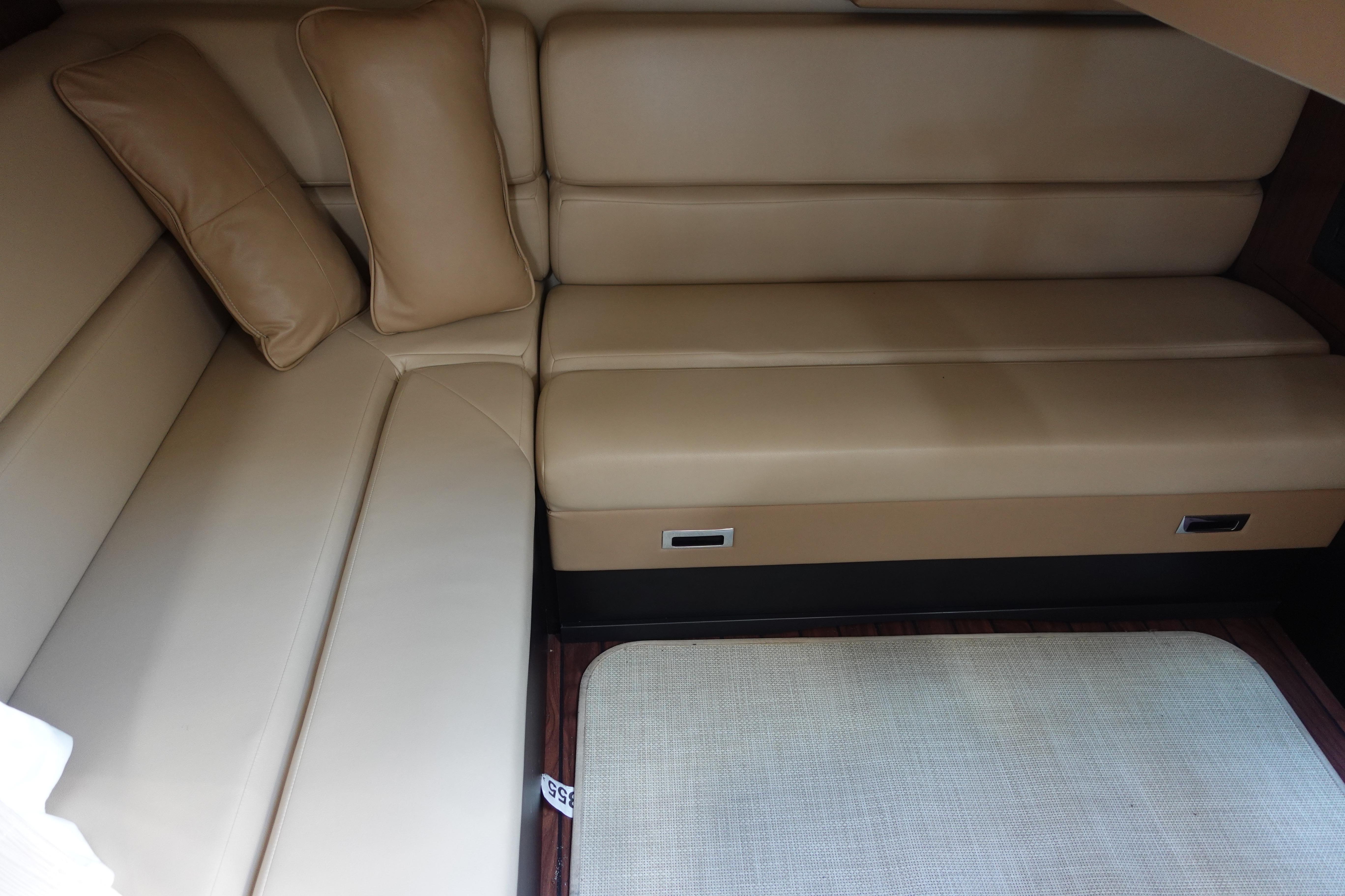 2016-monterey-355-sport-yacht-power-9904961-20250809063712126-1