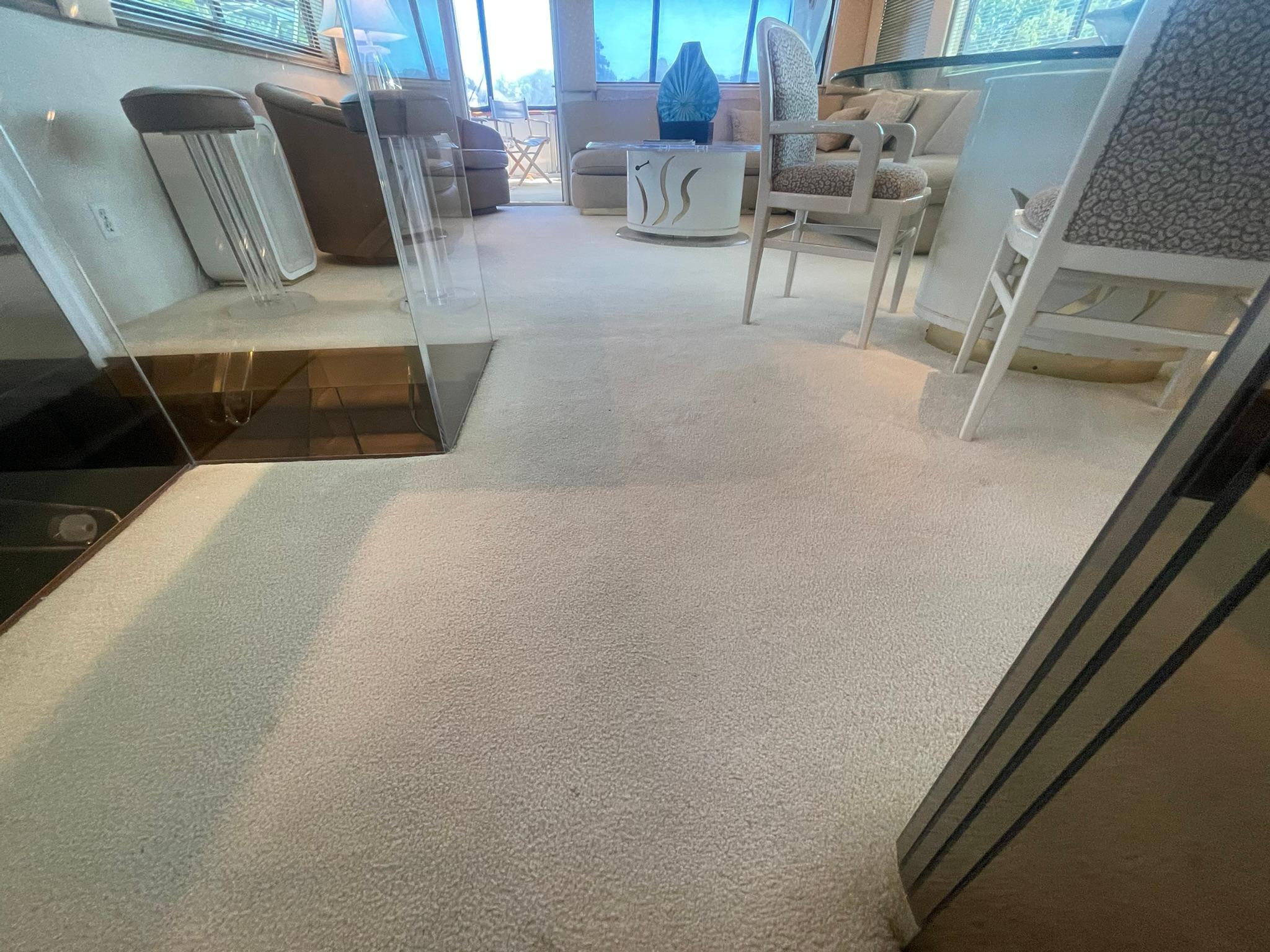 Hatteras-80 Cockpit Motor Yacht 1989-GENTLE BEN VA-US-NEW CARPETS THROUGHOUT!!!-9784968 | Thumbnail
