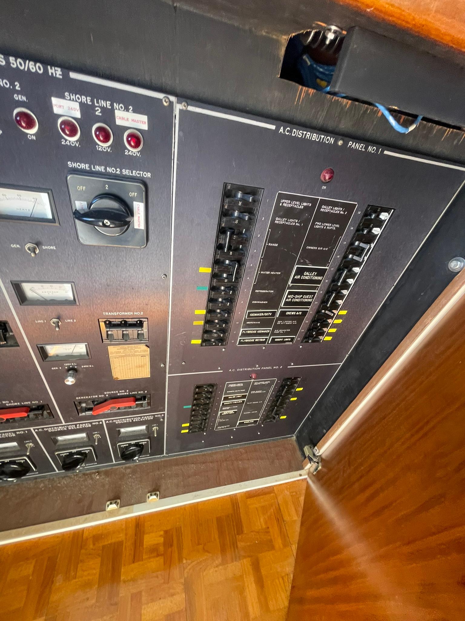 Hatteras-80 Cockpit Motor Yacht 1989-GENTLE BEN VA-US-Electrical control panel on a 1989 Hatteras 80 Cockpit Motor Yacht.-9784968 | Thumbnail