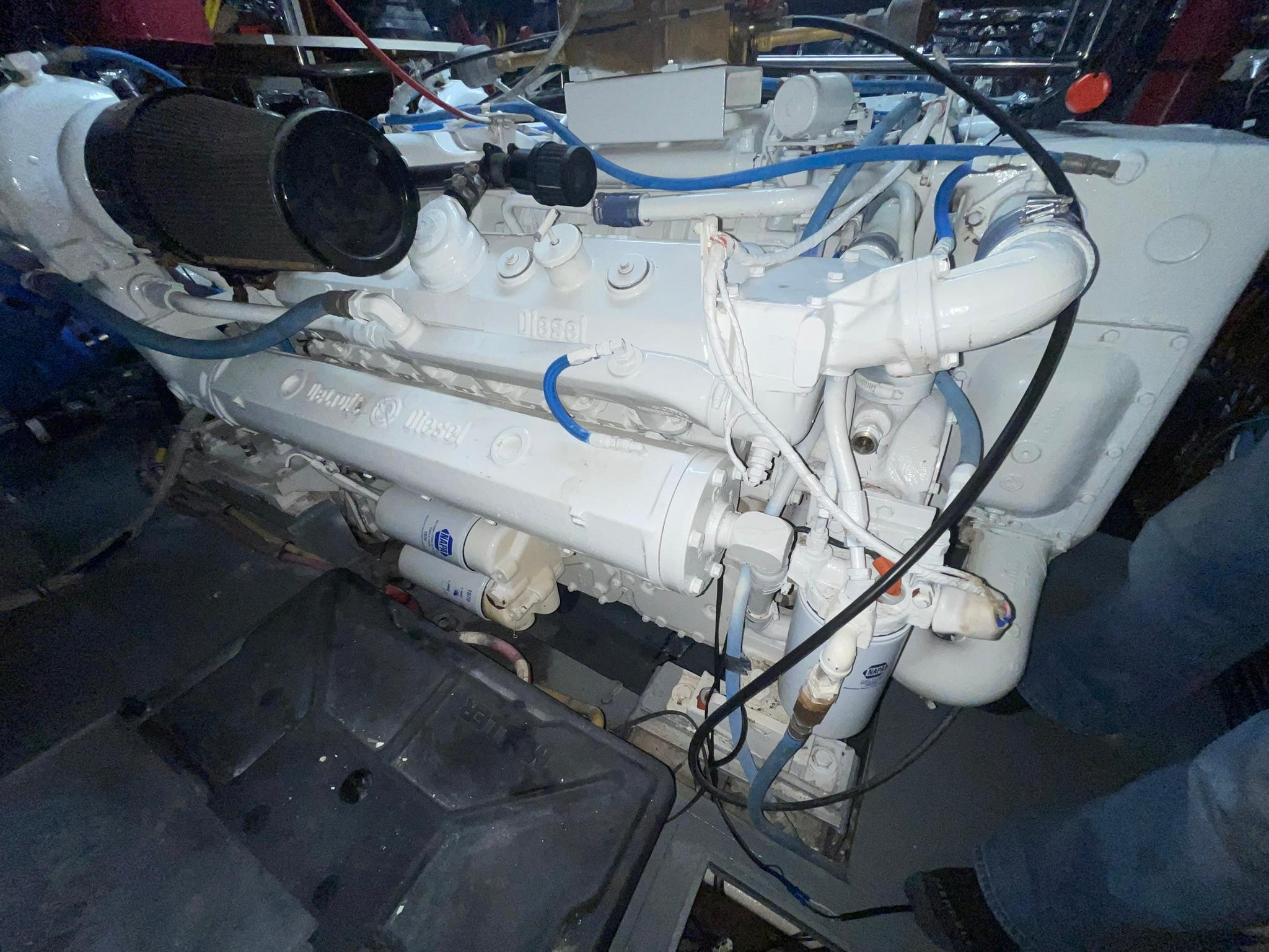 Hatteras-80 Cockpit Motor Yacht 1989-GENTLE BEN VA-US-9784968 | Thumbnail