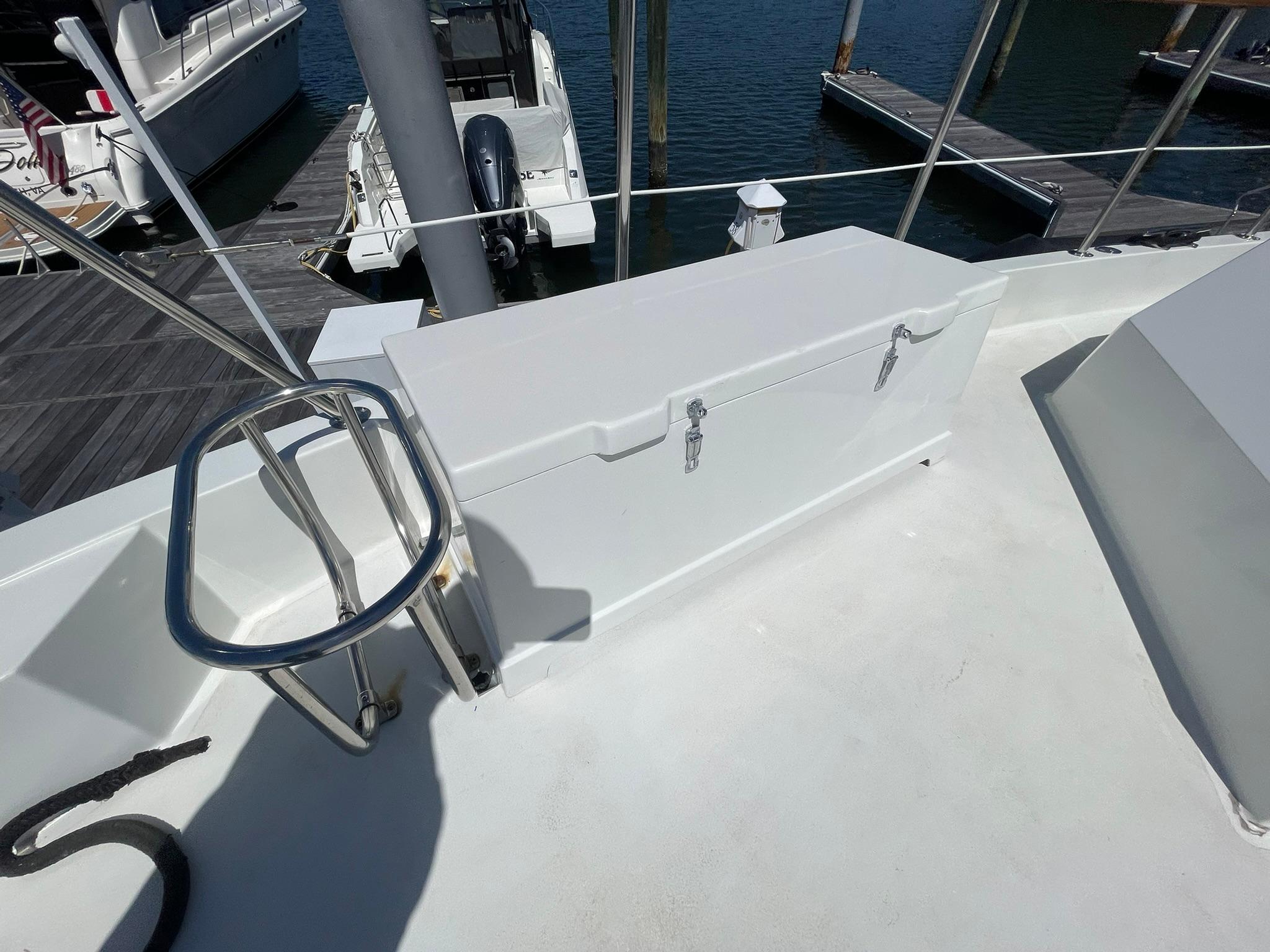 Hatteras-80 Cockpit Motor Yacht 1989-GENTLE BEN VA-US-9784968 | Thumbnail