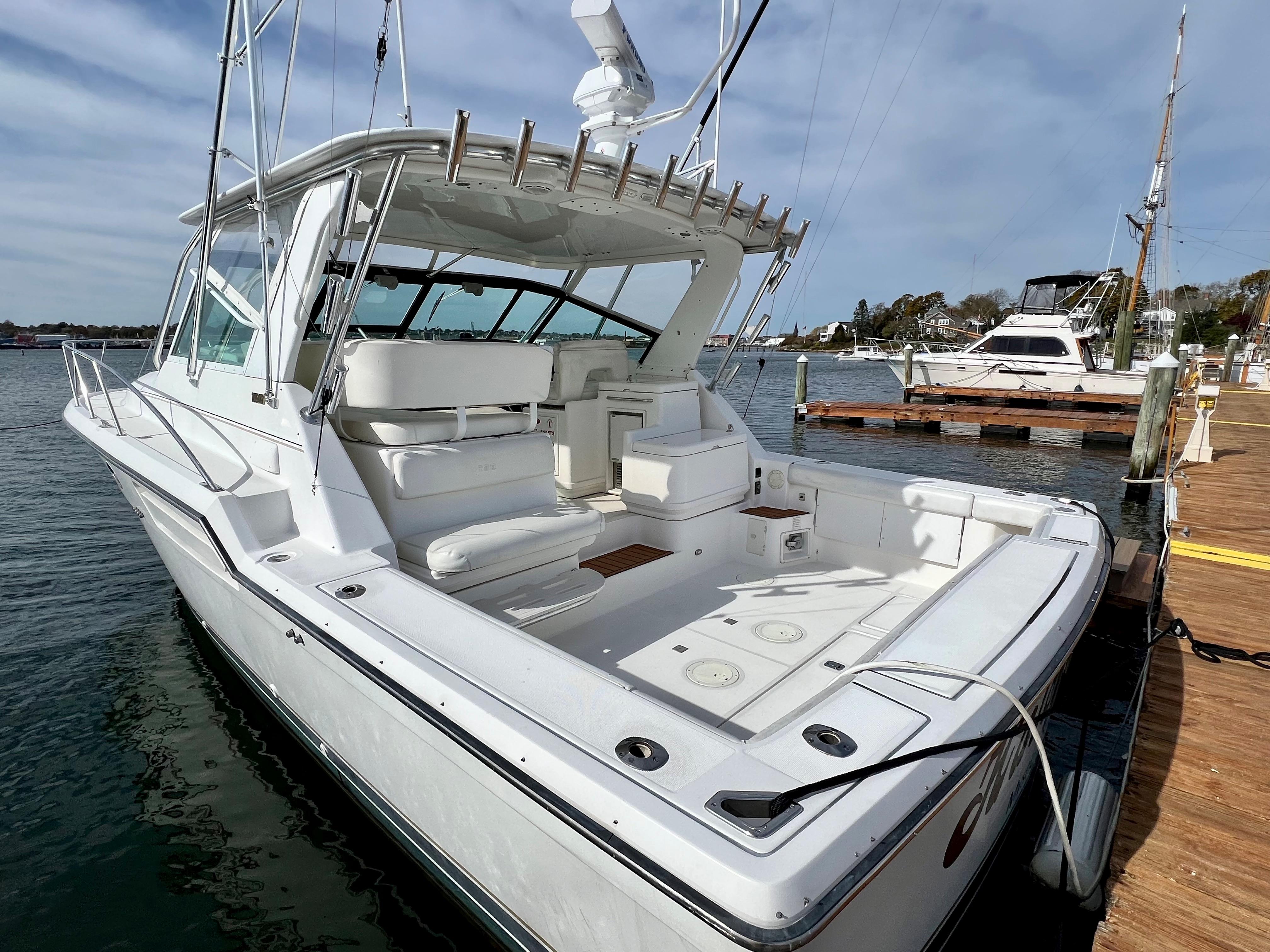 2000 Tiara Yachts 3700 Open