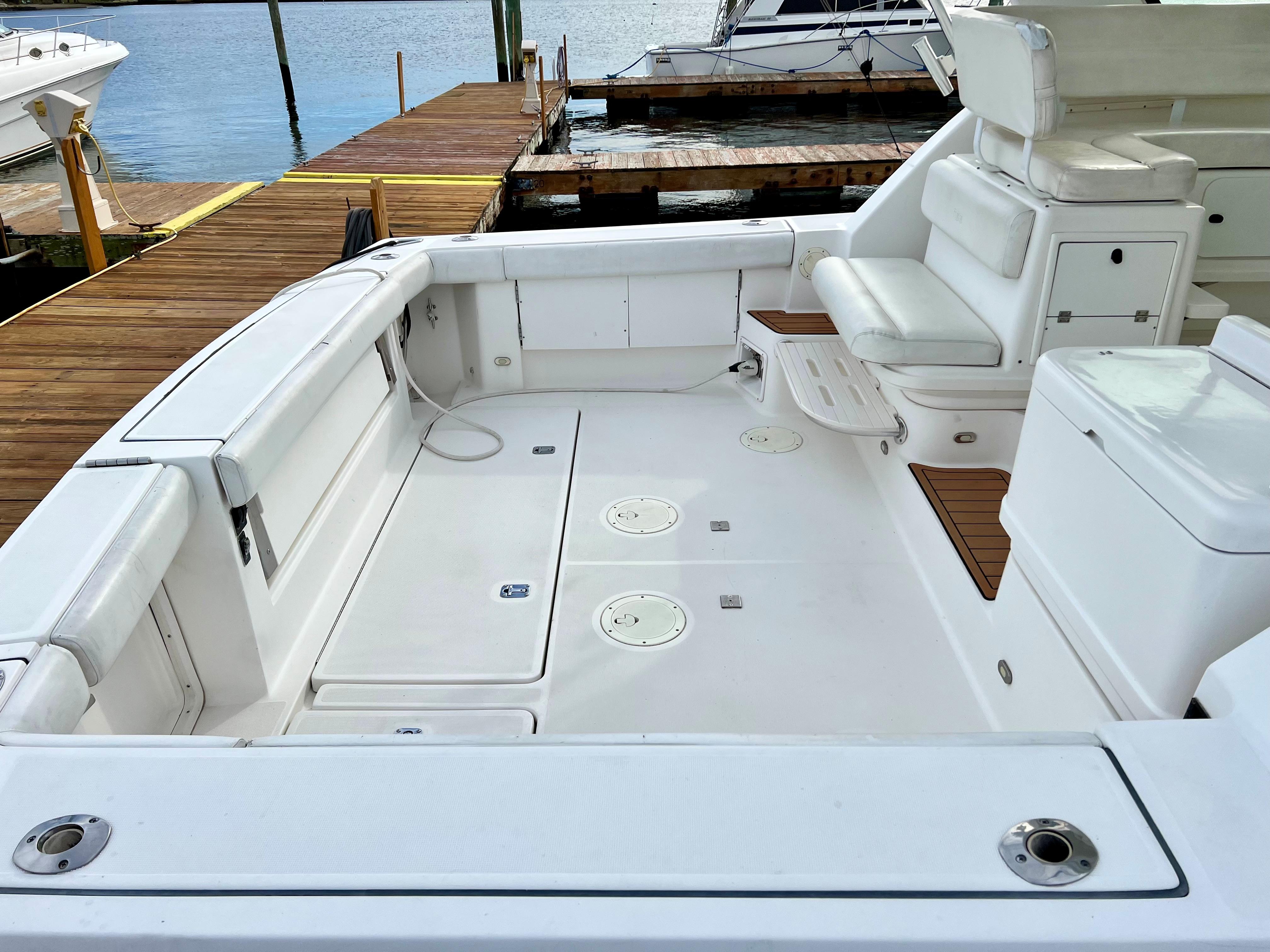 2000 Tiara Yachts 3700 Open