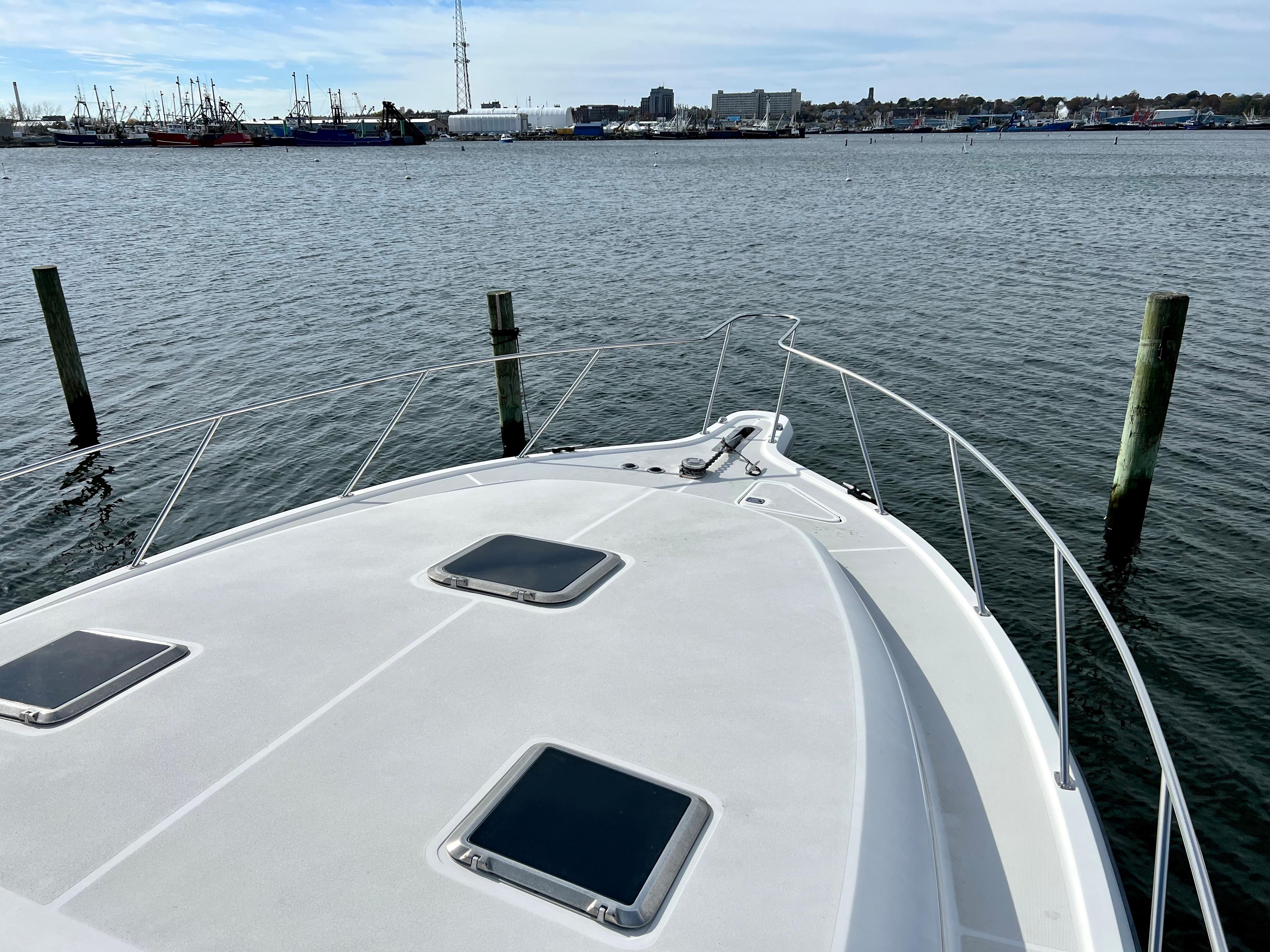 2000 Tiara Yachts 3700 Open