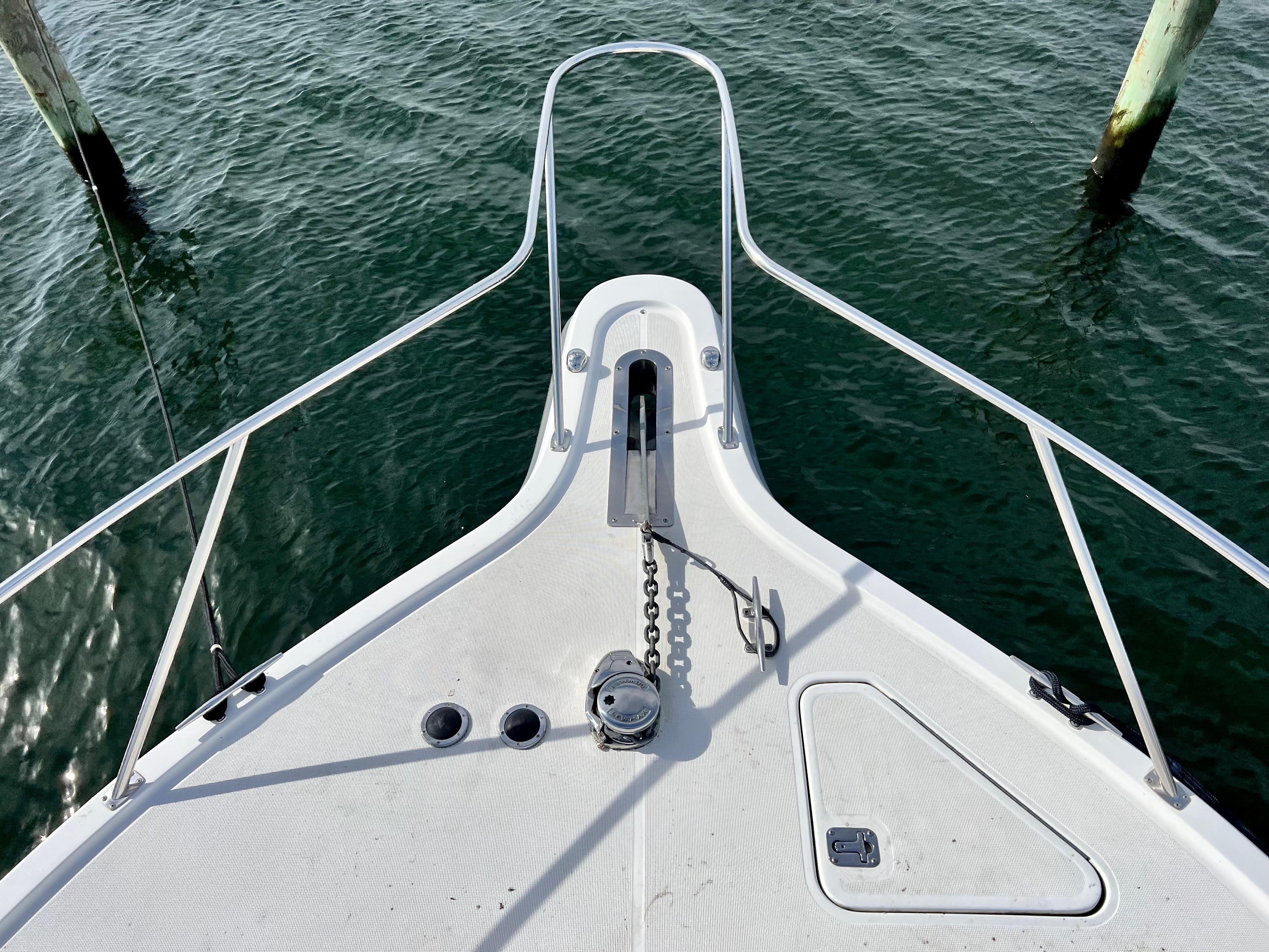 2000 Tiara Yachts 3700 Open