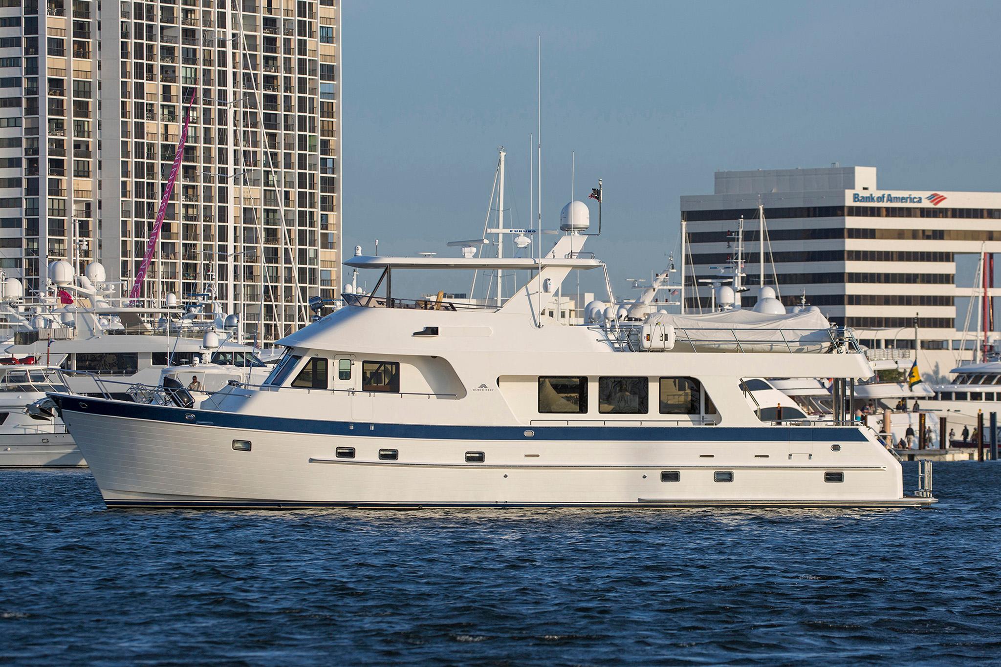 2012 Outer Reef 700 motoryacht