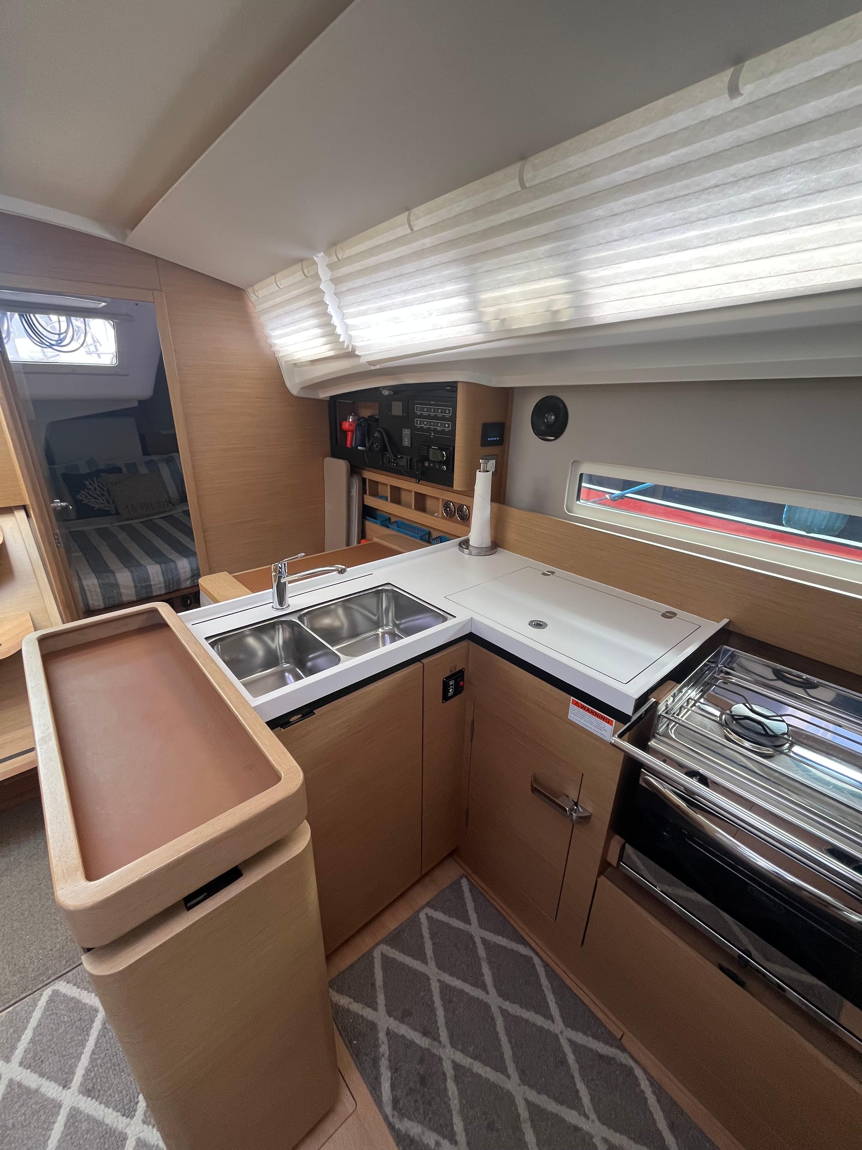 Jeanneau-410 Sun Odyssey 2020-VIGILANT FL-US-9714978 | Thumbnail