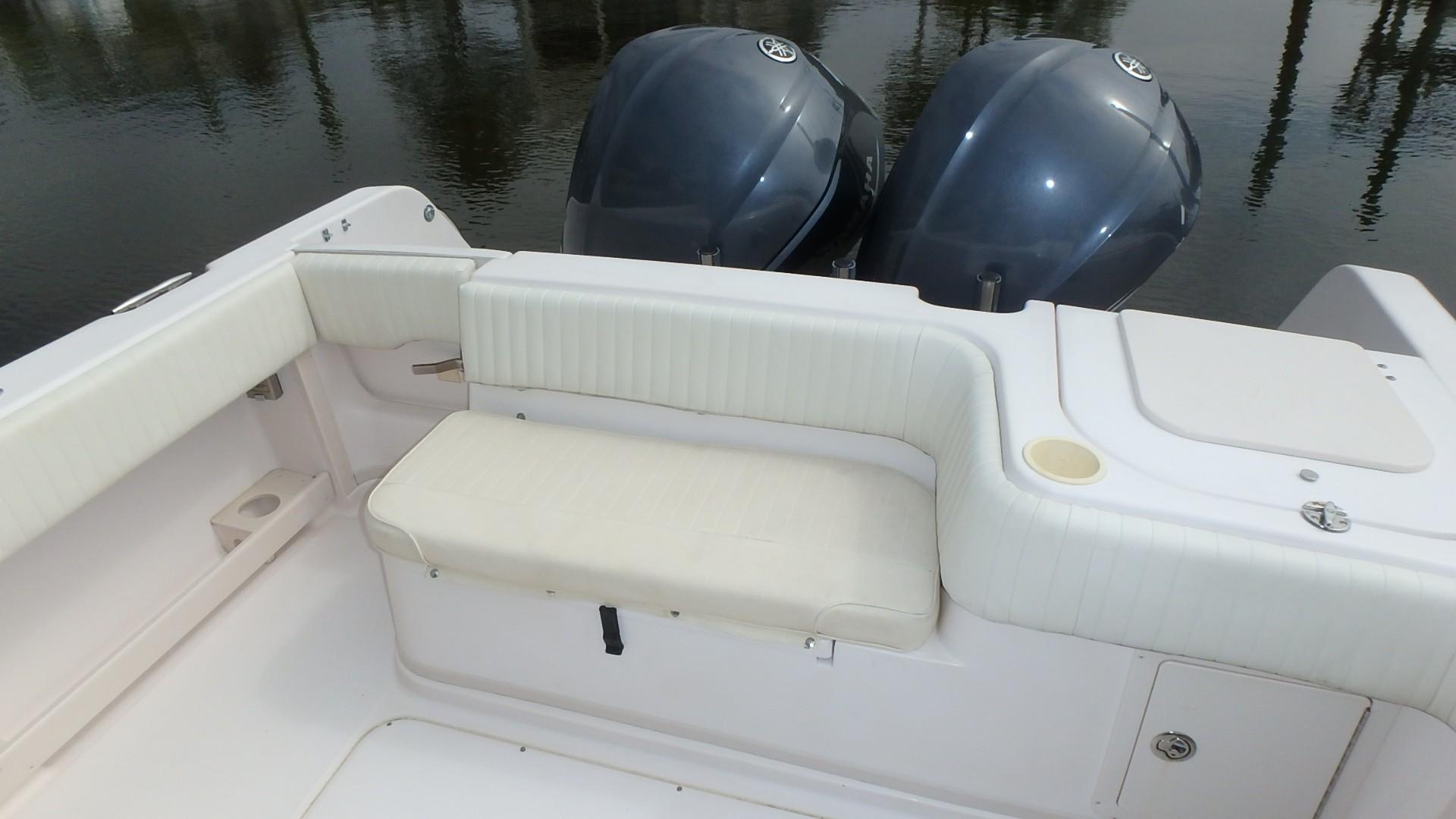 Intracoastal Yacht S, Grady White Captain Chair Cushions