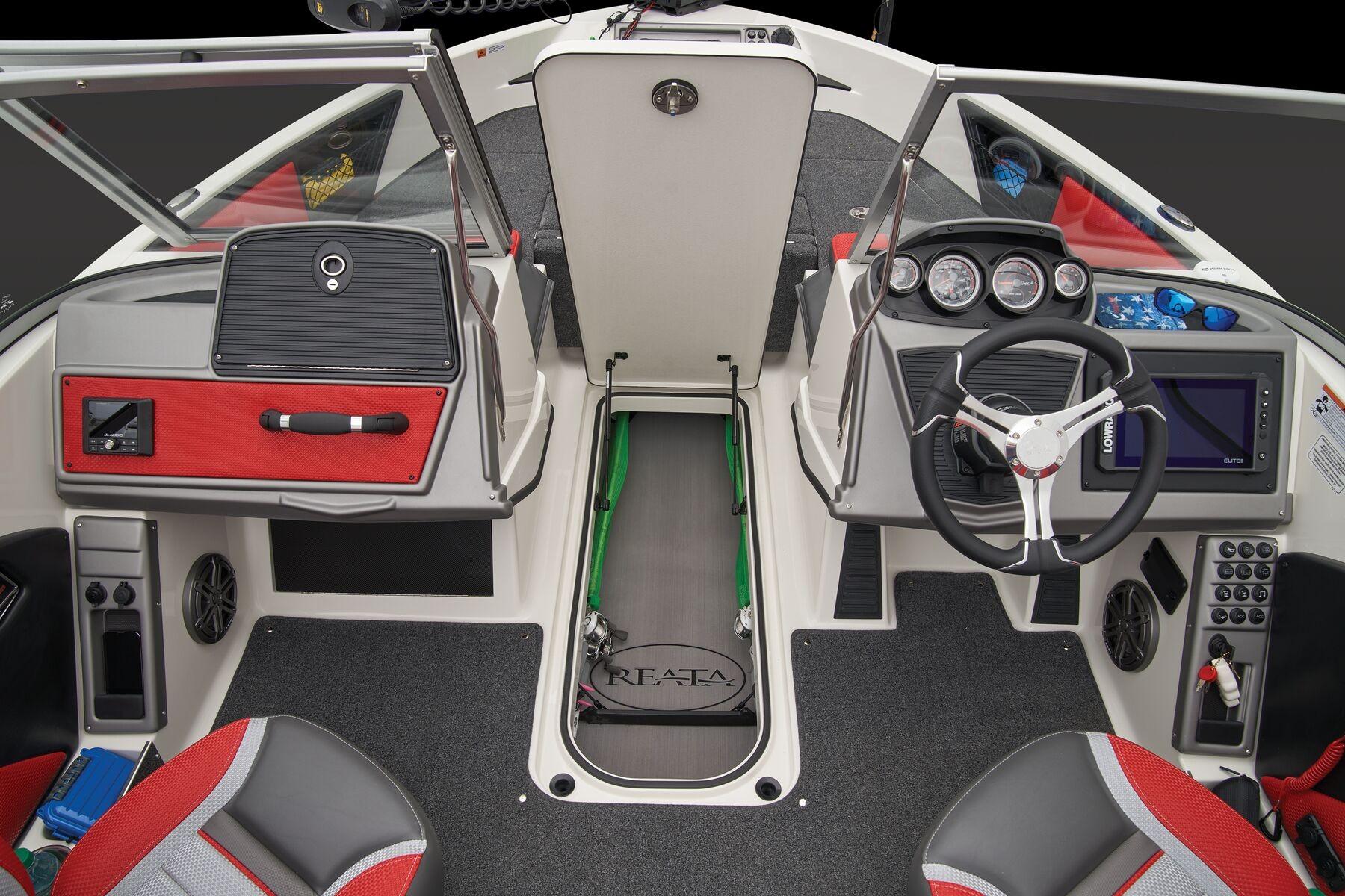 2024 Ranger 1850 Gallery