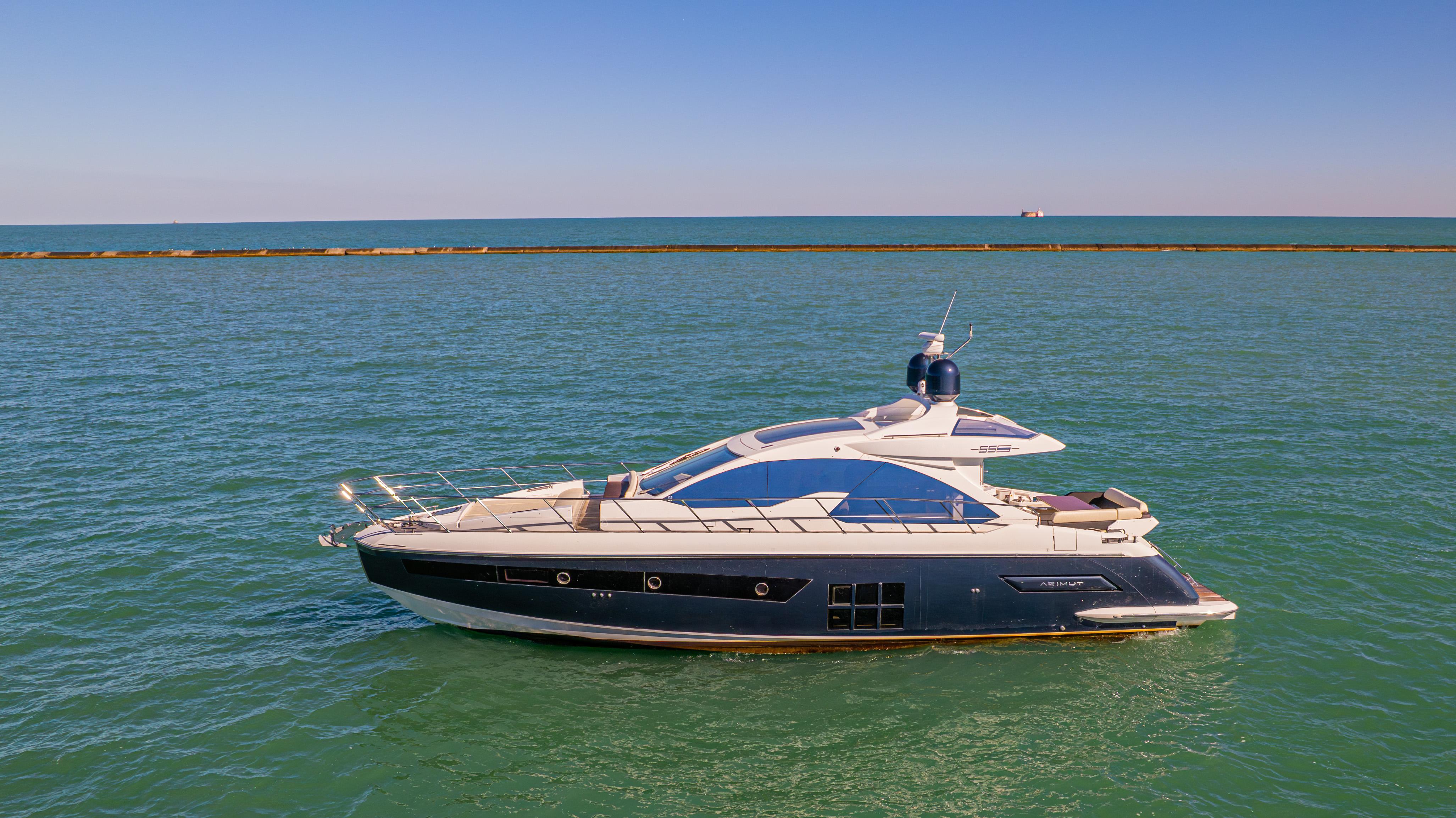 2016 Azimut