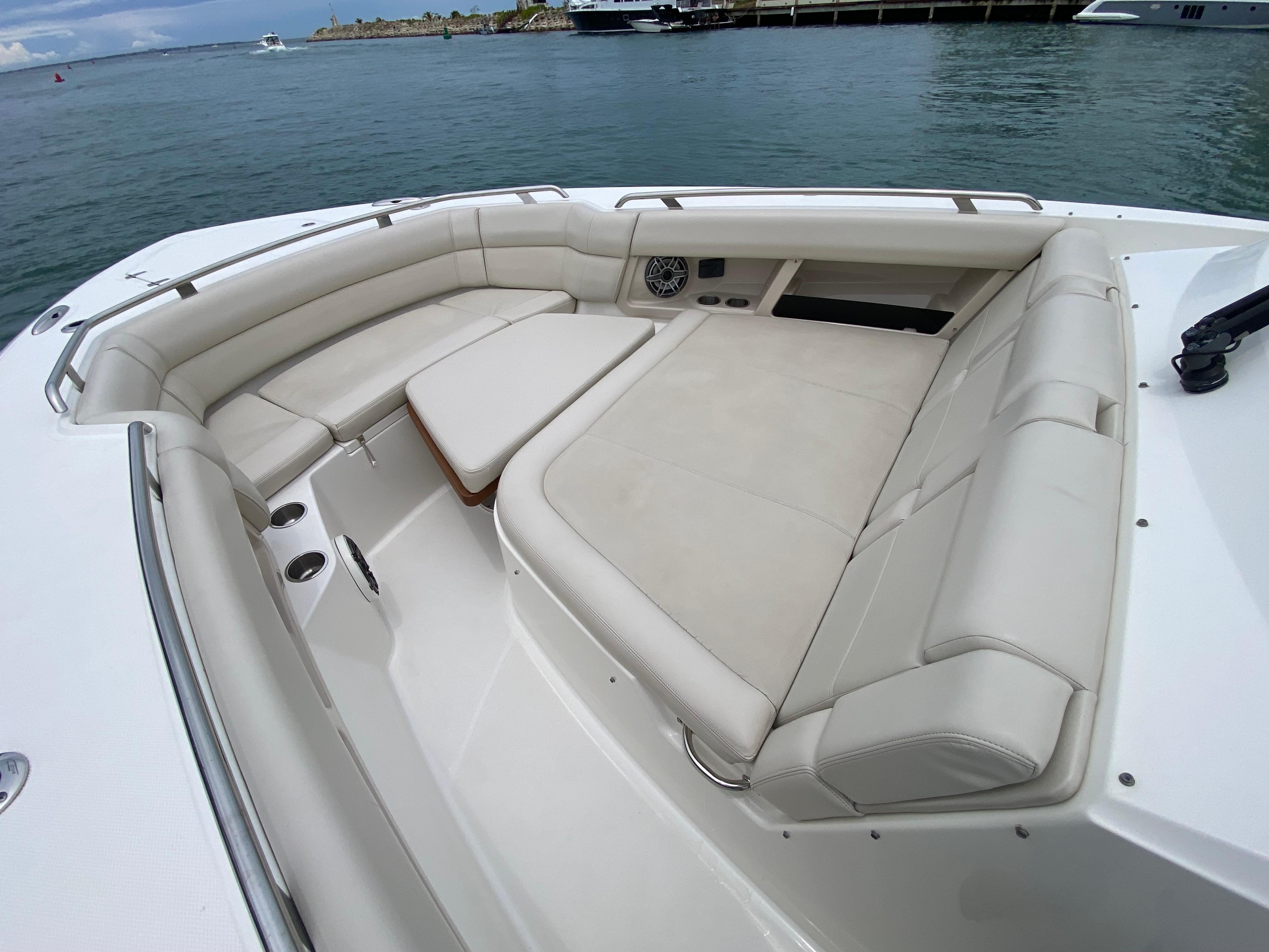 2021 Boston Whaler 350 Realm Yacht Photos Pics 