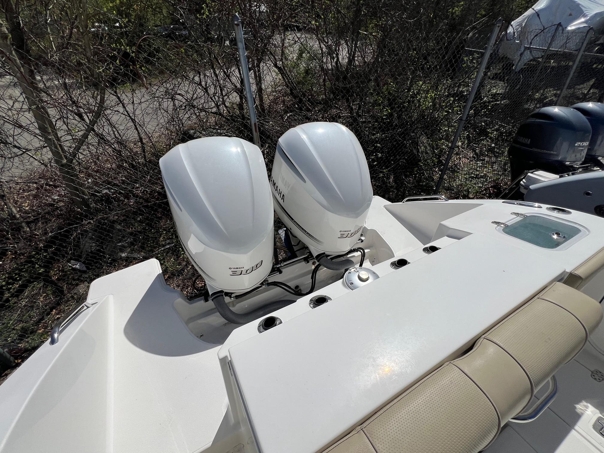 2019-pursuit-s-288-sport-power-9784995-20250507052841267-1_XLARGE