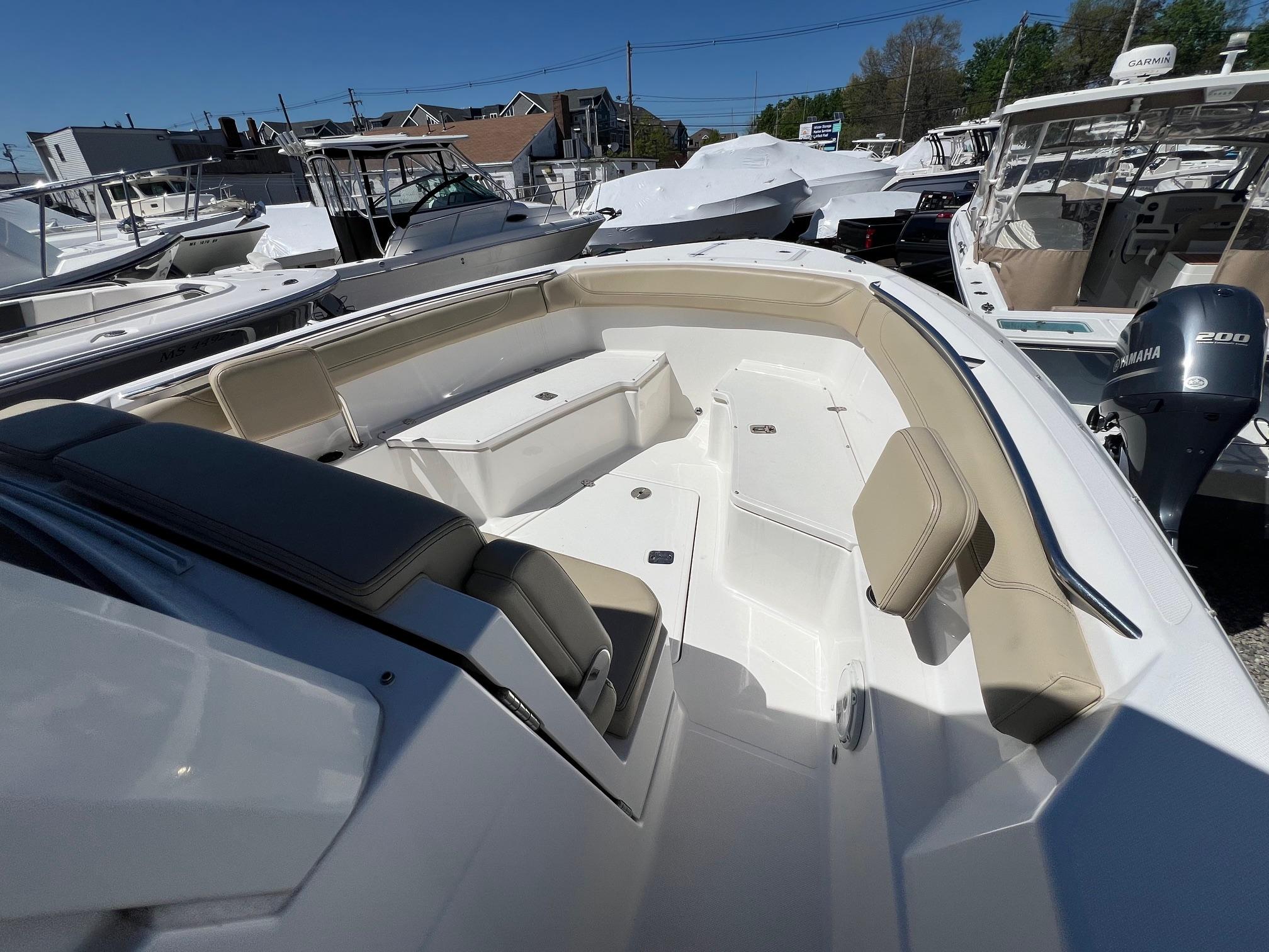 2019-pursuit-s-288-sport-power-9784995-20250507052844235-1_XLARGE