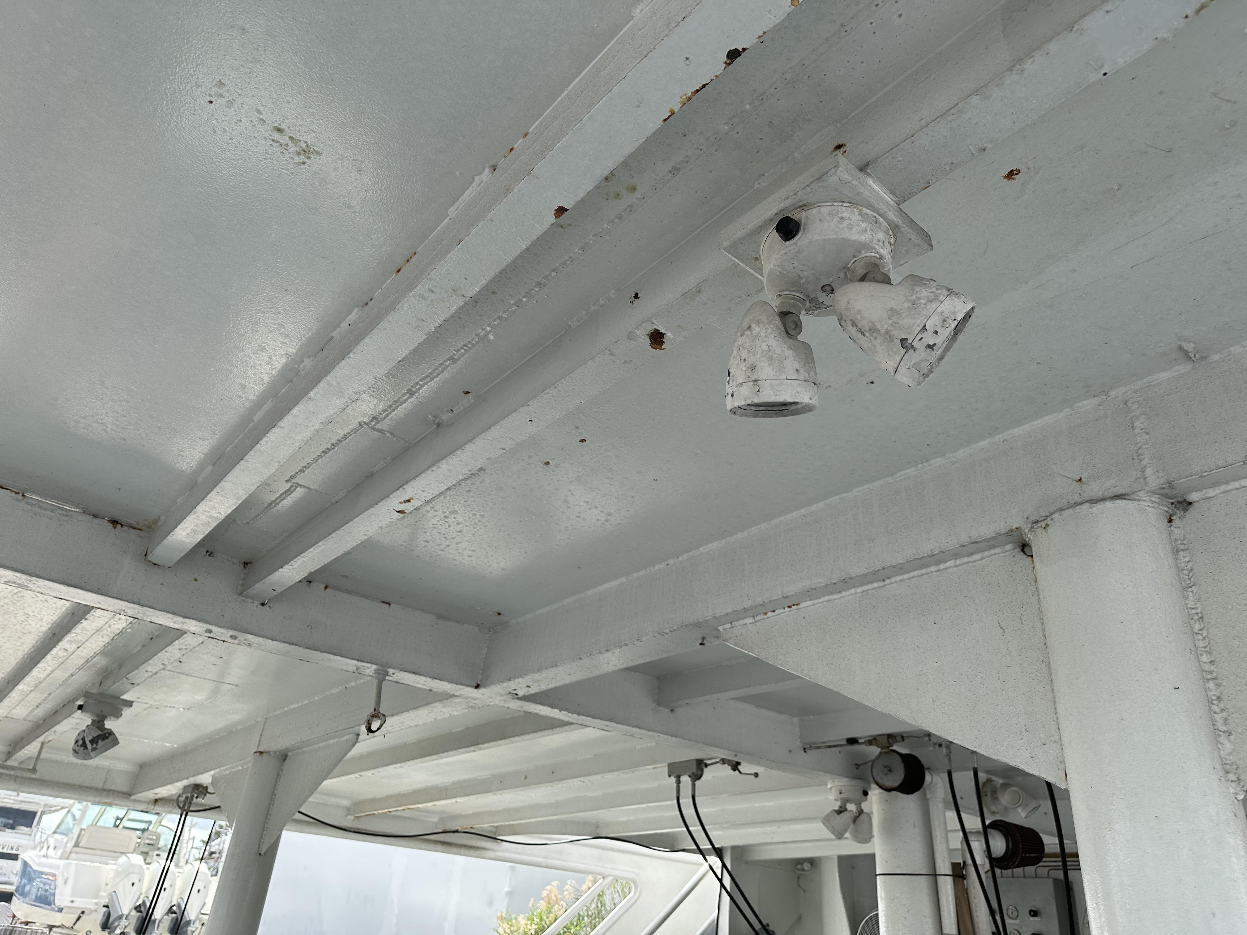 Custom-Dive Boat 1965-93 Dive Boat FL-US-9654997 | Thumbnail